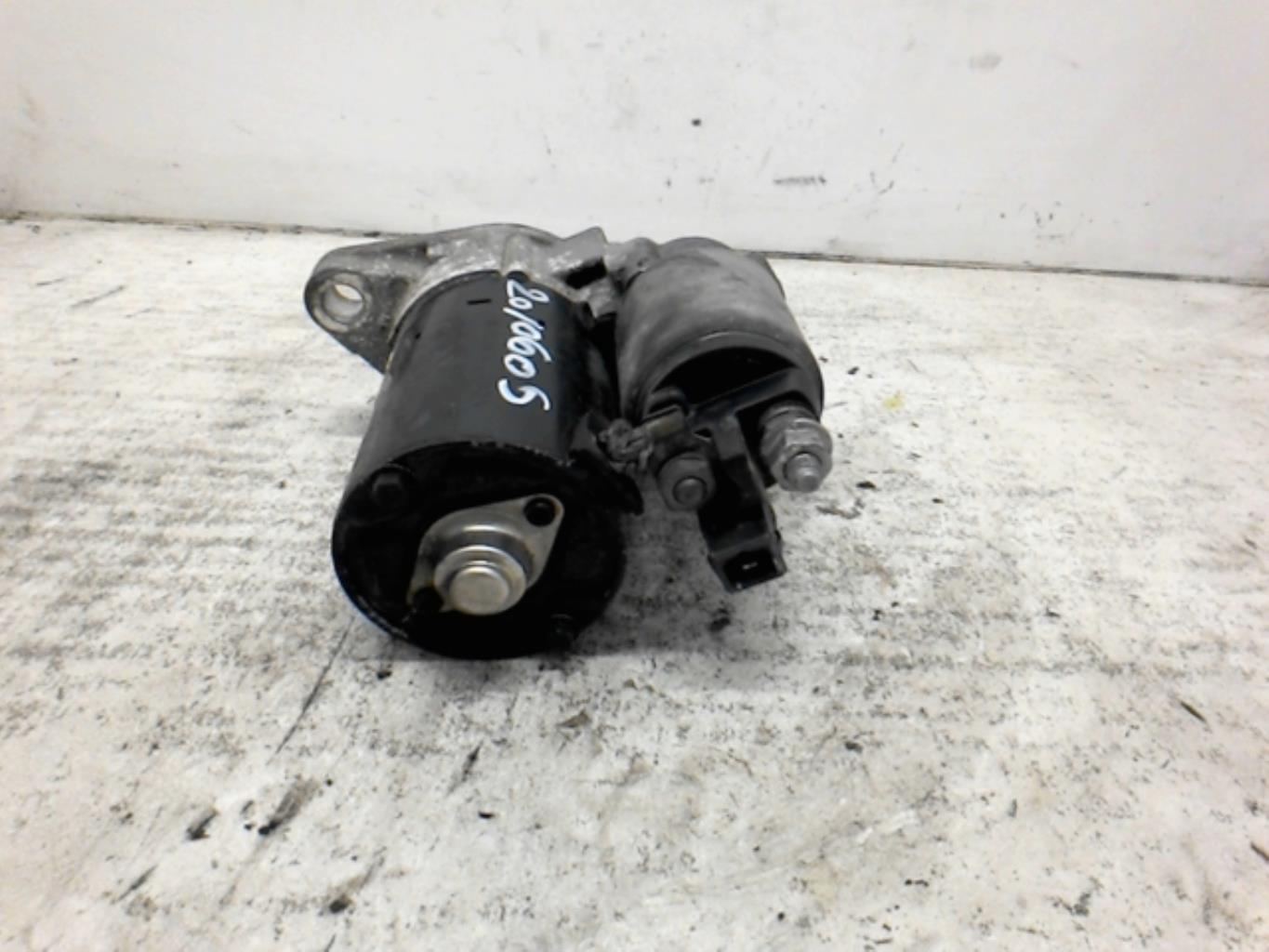 Demarreur VOLKSWAGEN FOX Essence - 1
