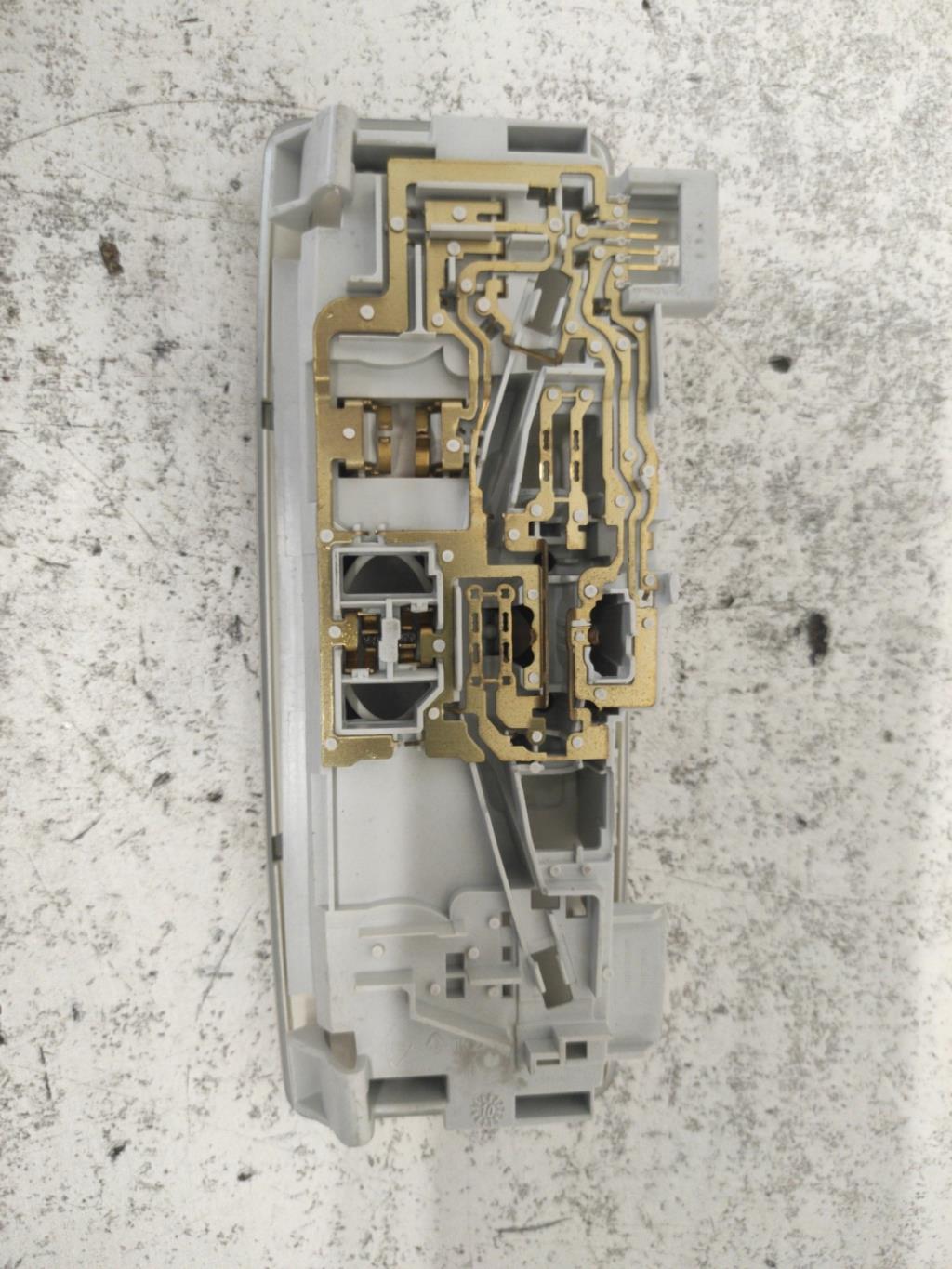 Eclairage de plafonnier RENAULT LAGUNA 3 PHASE 2  - 1
