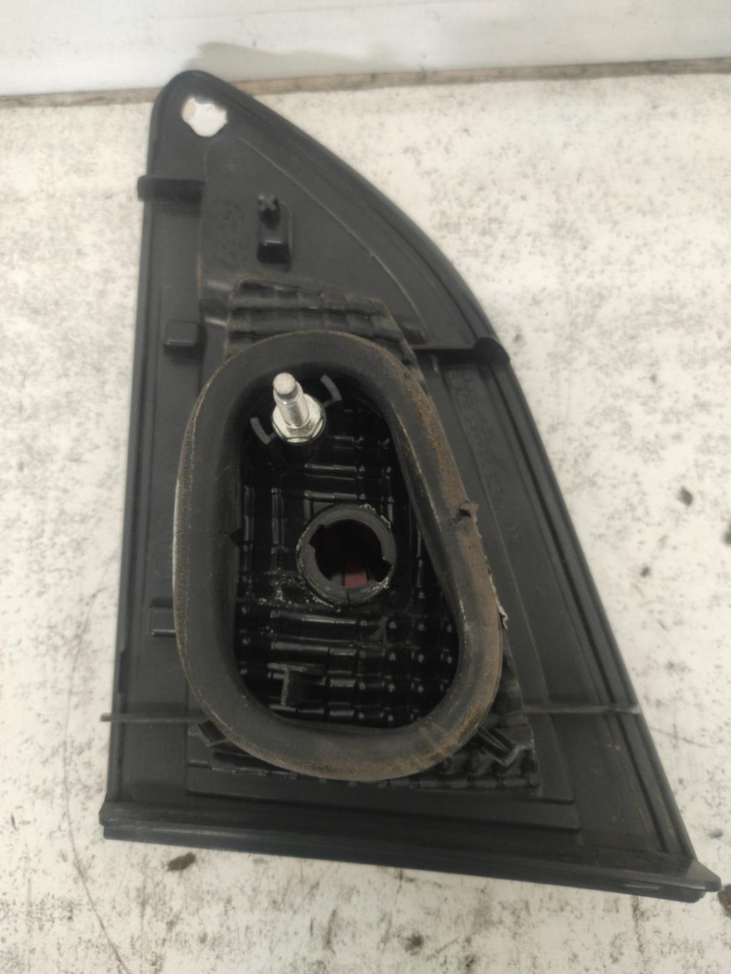 Feu arriere secondaire droit (feux) RENAULT SCENIC 3 PHASE 2 Diesel - 1