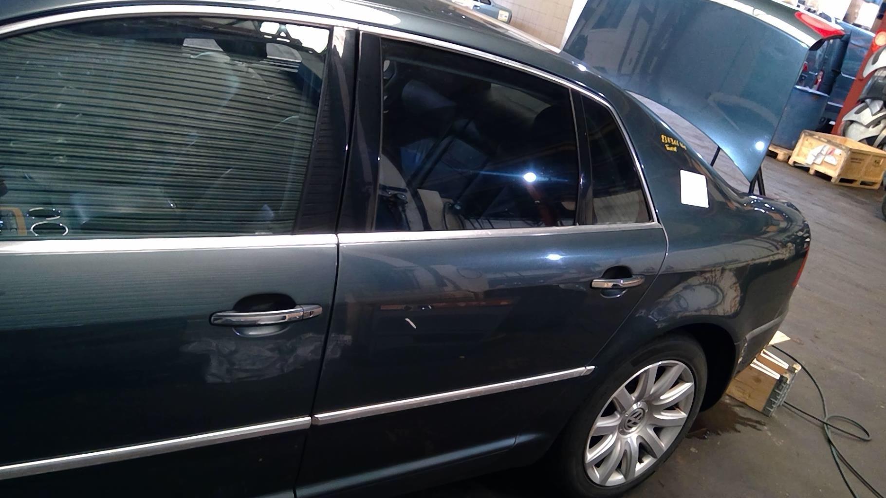 Porte arriere gauche VOLKSWAGEN PHAETON PHASE 1 Essence - 1