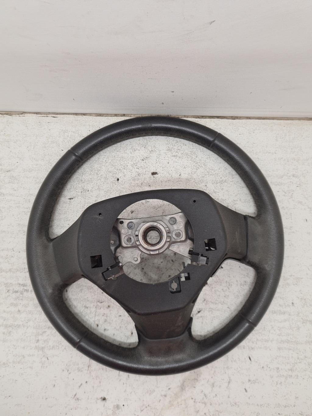 Volant CITROEN C1 1 PHASE 3 Essence - 1