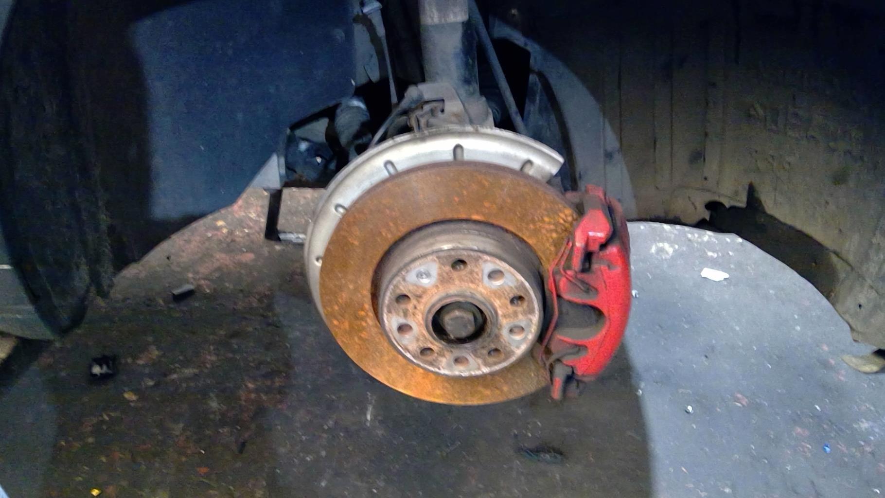 Moyeu avant droit AUDI A3 2 SPORTBACK PHASE 1 Diesel - 1
