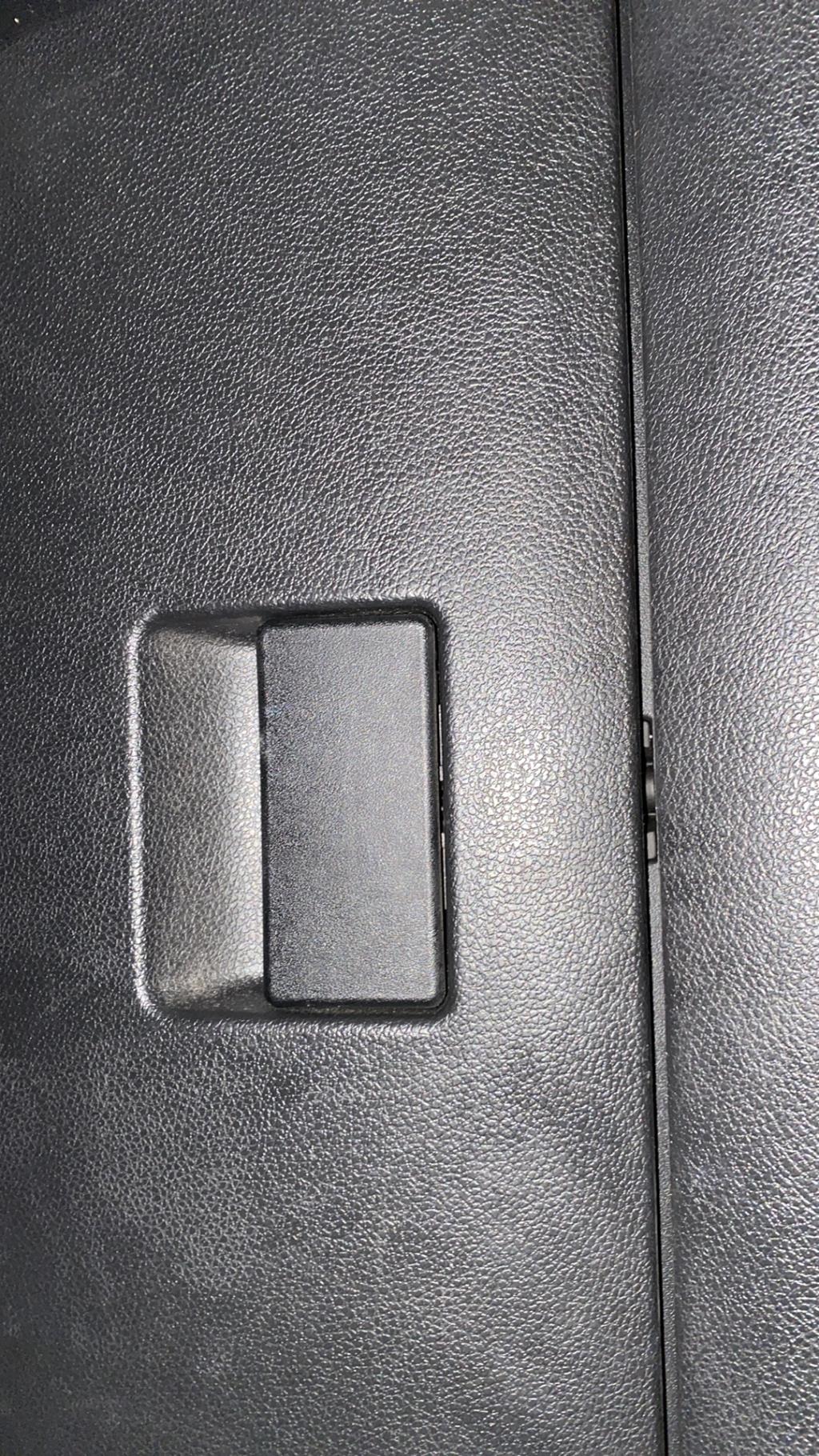 Boite a gants FORD FIESTA 5 PHASE 1 Diesel - 1