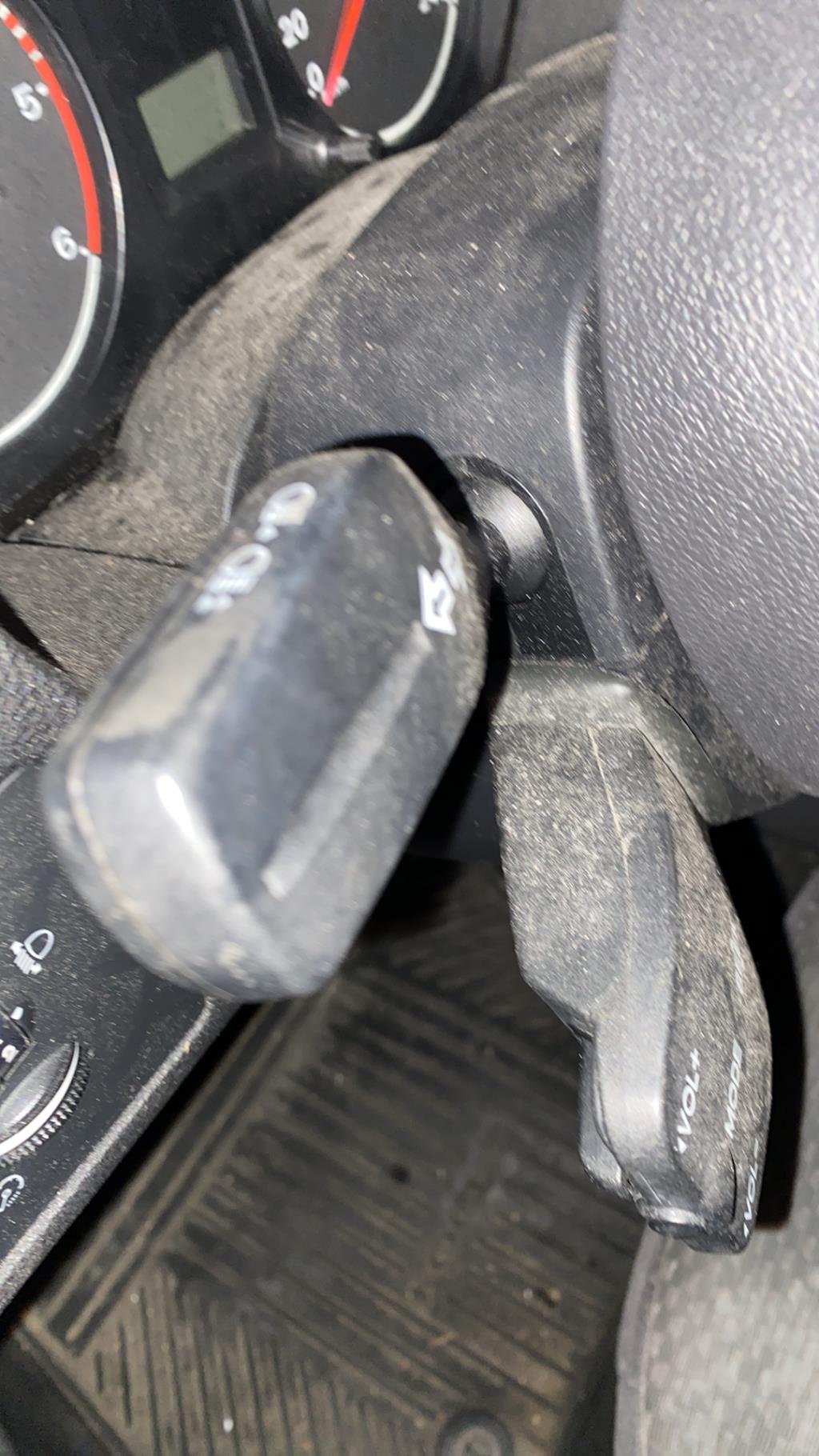 Commodo d'essuie glaces FORD FOCUS 2 PHASE 1 Diesel - 1