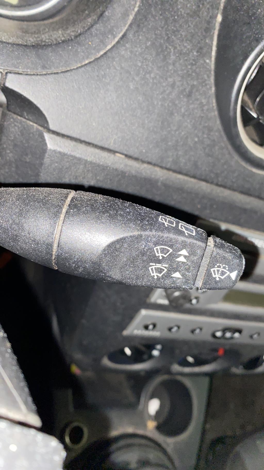 Commodo d'essuie glaces FORD FIESTA 5 PHASE 1 Diesel - 1