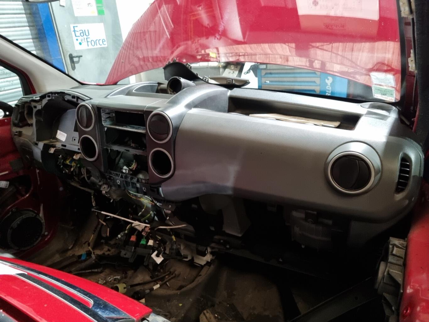 Planche de bord complete CITROEN BERLINGO 2 PHASE 1 Diesel - 1