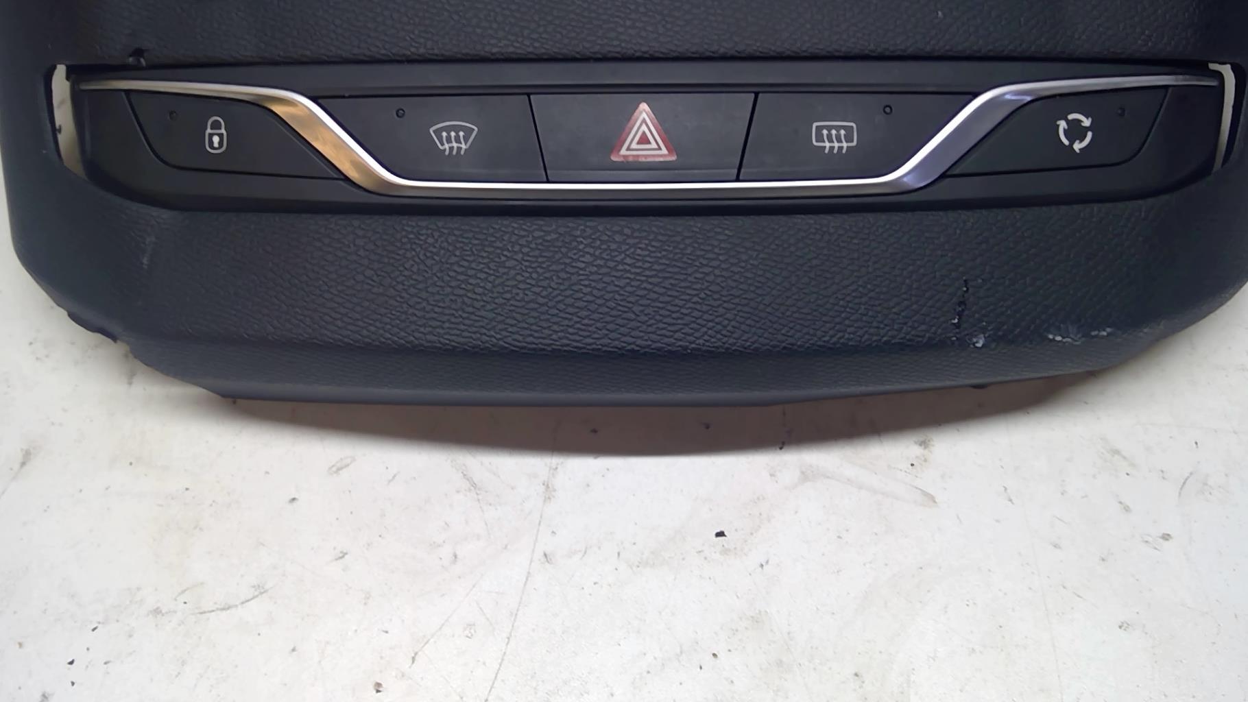 Bouton/Interrupteur PEUGEOT 308 2 PHASE 1 Diesel - 1