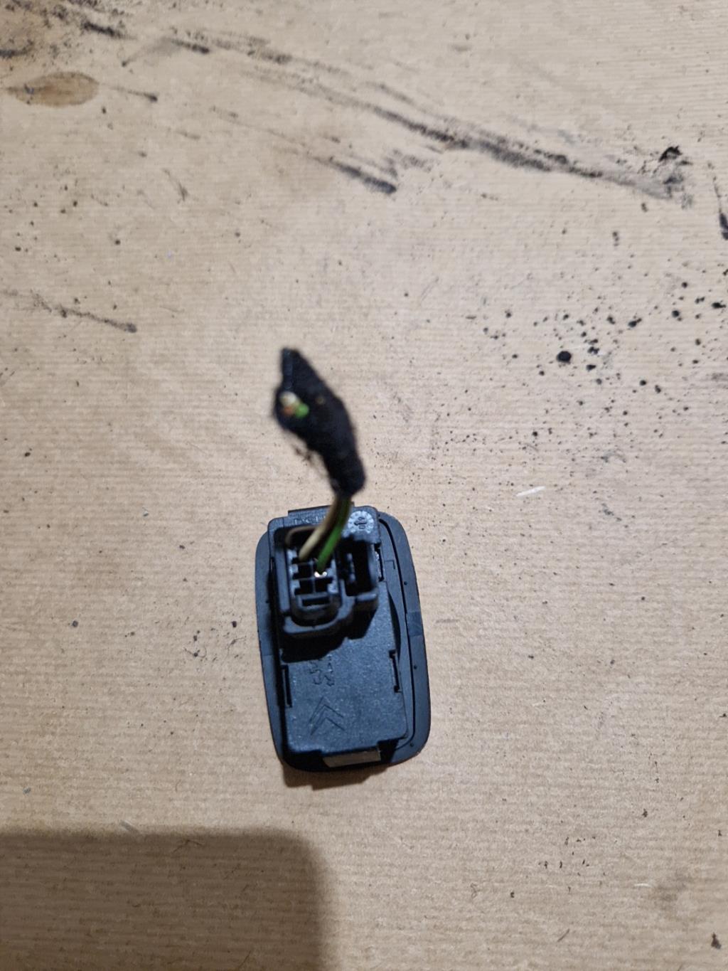 Bouton/Interrupteur CITROEN C5 2 BREAK Diesel - 1