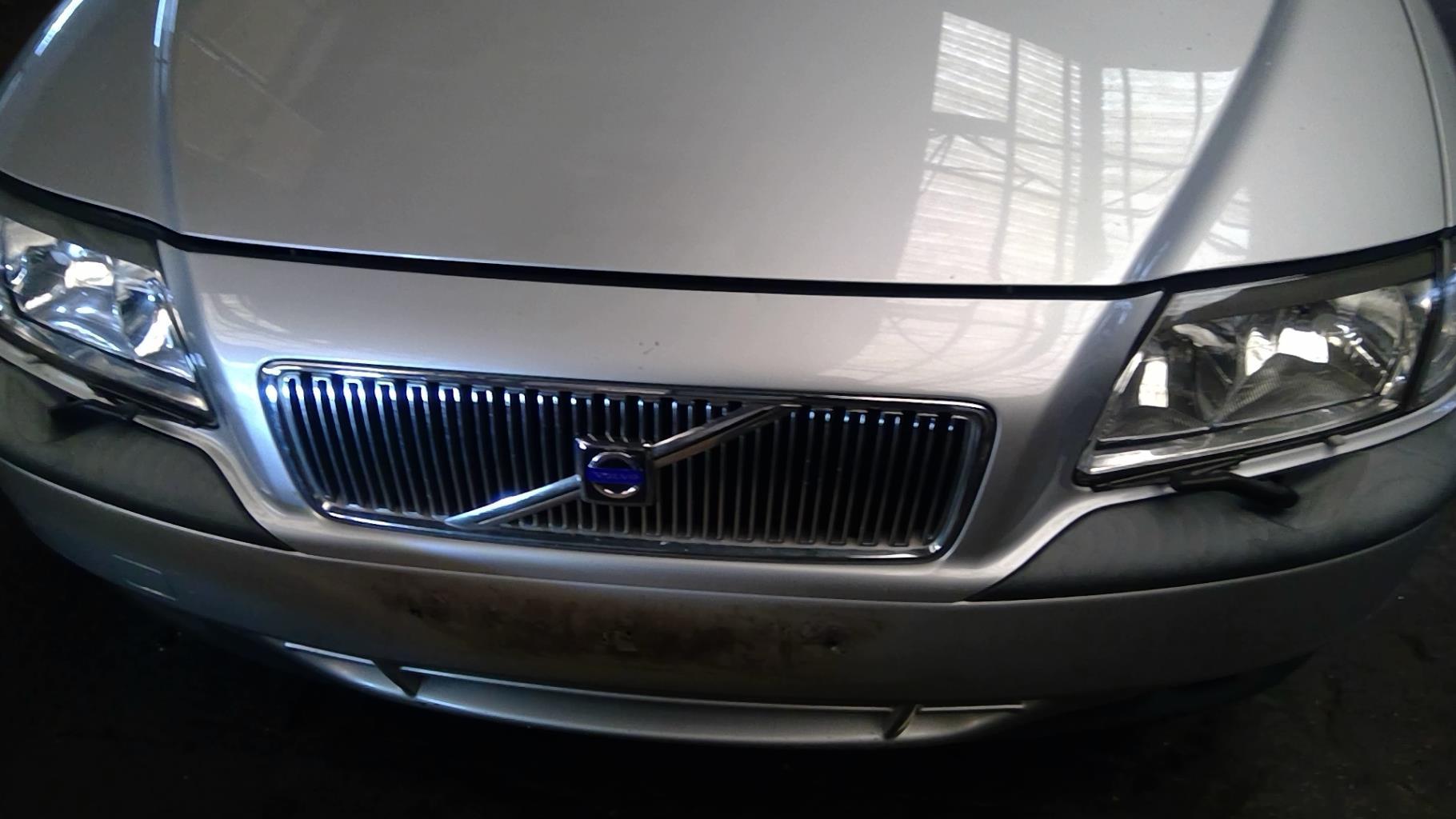 Calandre VOLVO S 80 1 PHASE 1 Diesel - 1