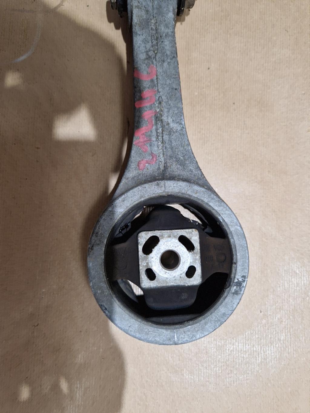 Support de boite VOLKSWAGEN POLO 5 PHASE 1 Diesel - 1