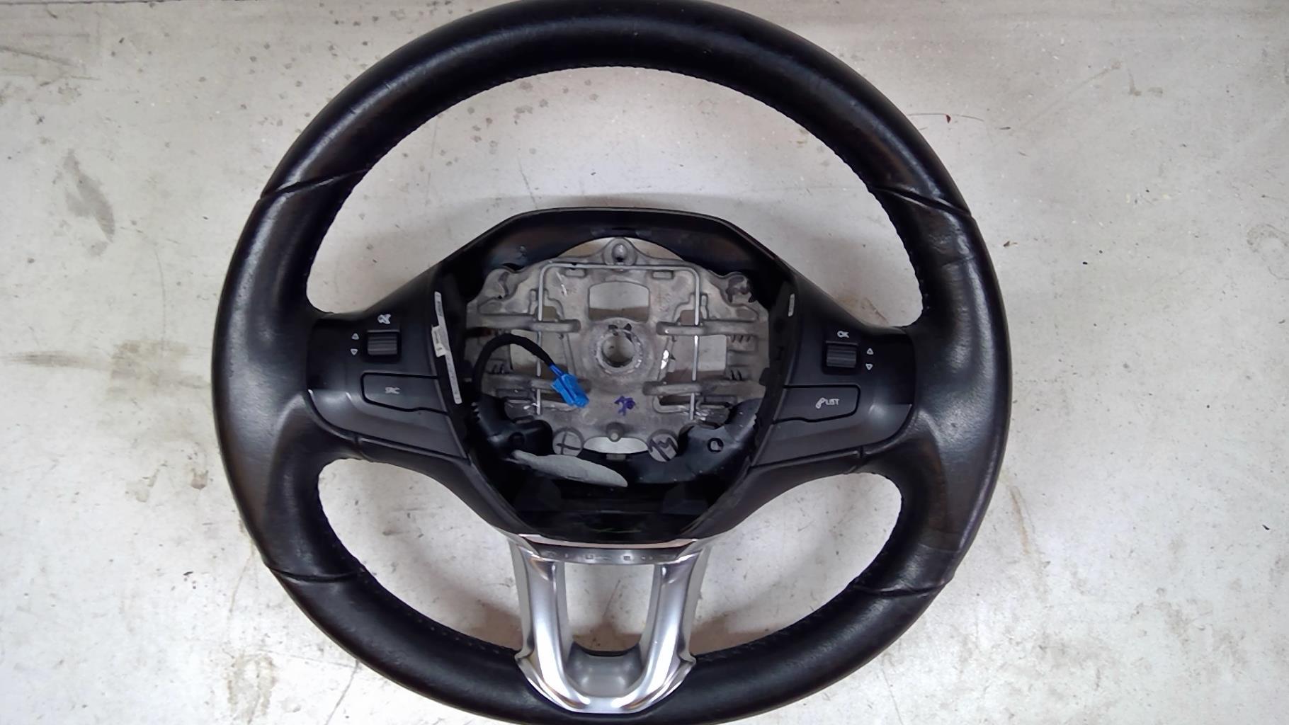 Volant PEUGEOT 208 1 PHASE 2 Essence - 1