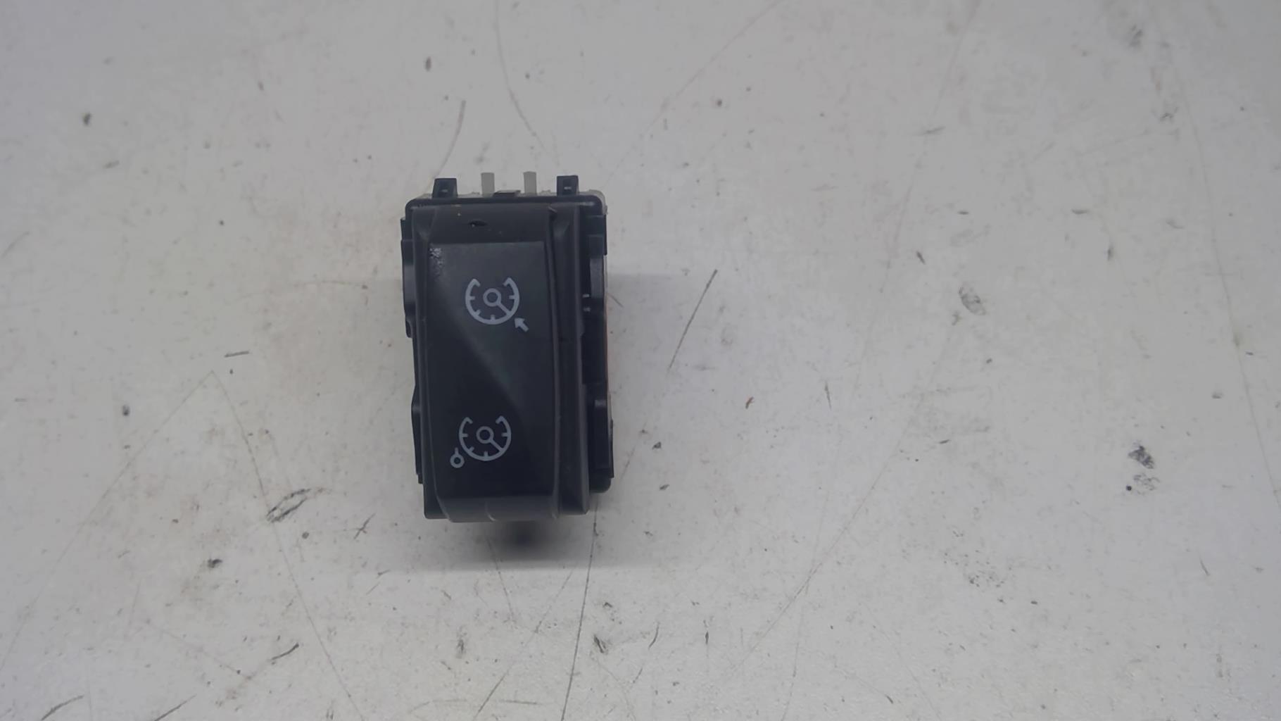 Bouton/Interrupteur DACIA LOGAN 2 PHASE 2 Diesel - 1