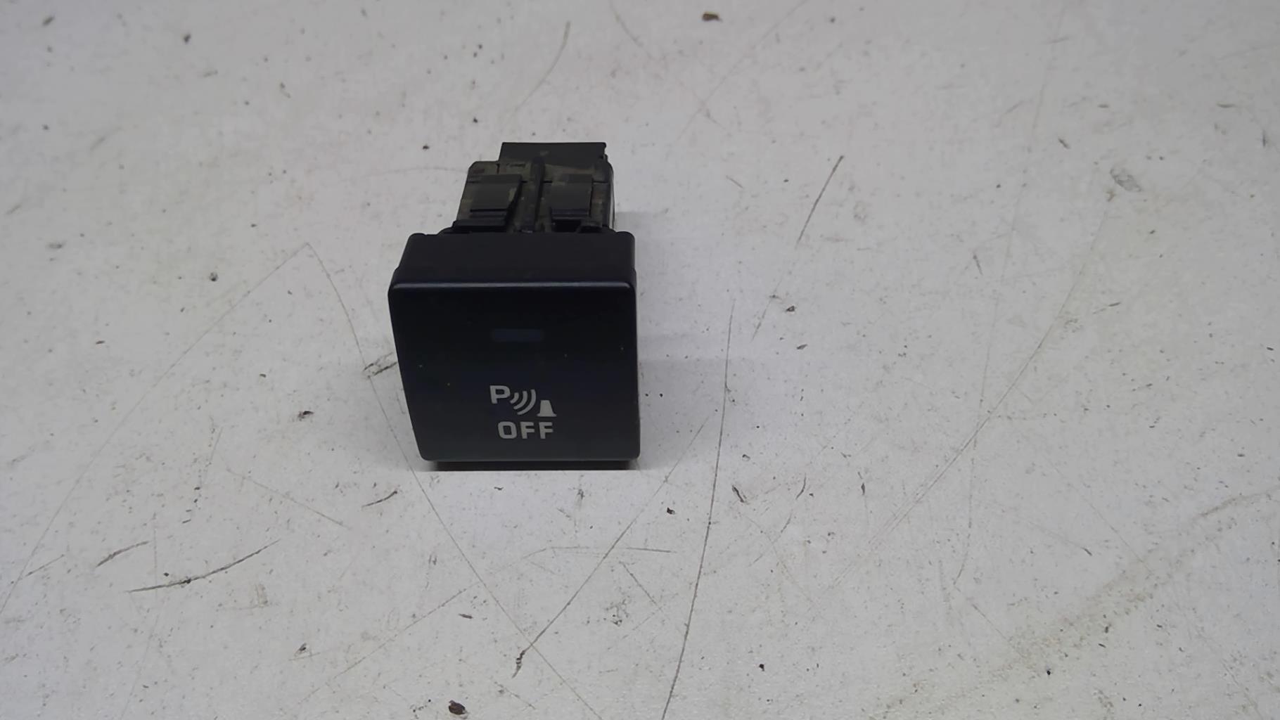 Bouton/Interrupteur CITROEN C4 1 PHASE 1 Essence - 1