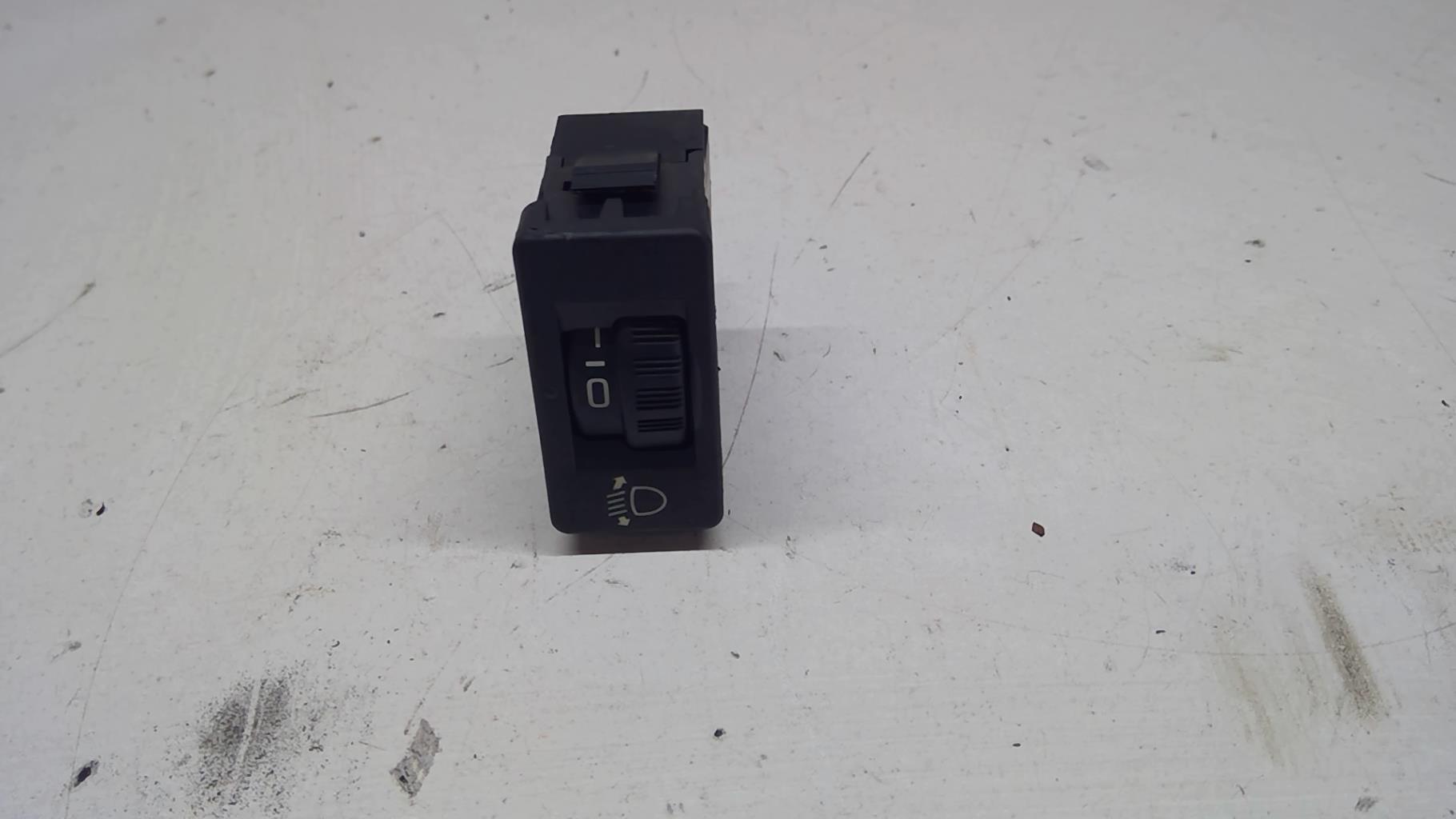 Bouton/Interrupteur CITROEN C4 2 PHASE 1 Diesel - 1