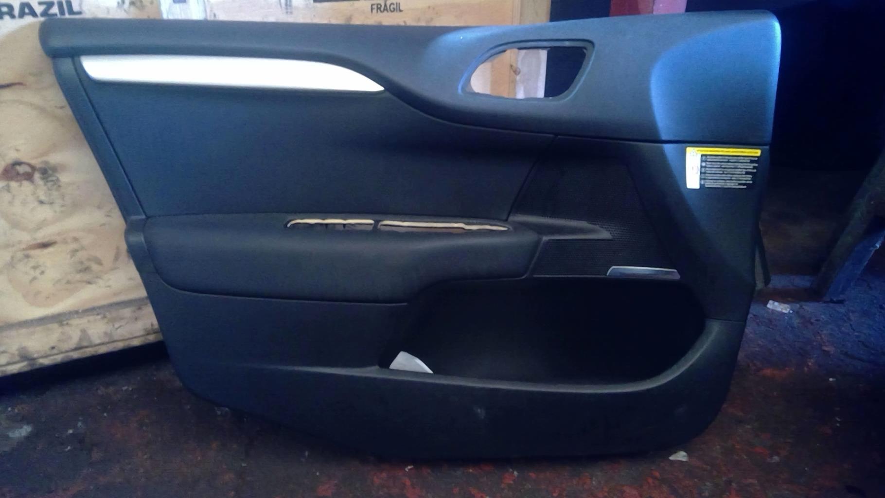Panneau de porte avant gauche CITROEN C4 2 PHASE 1 Diesel - 1