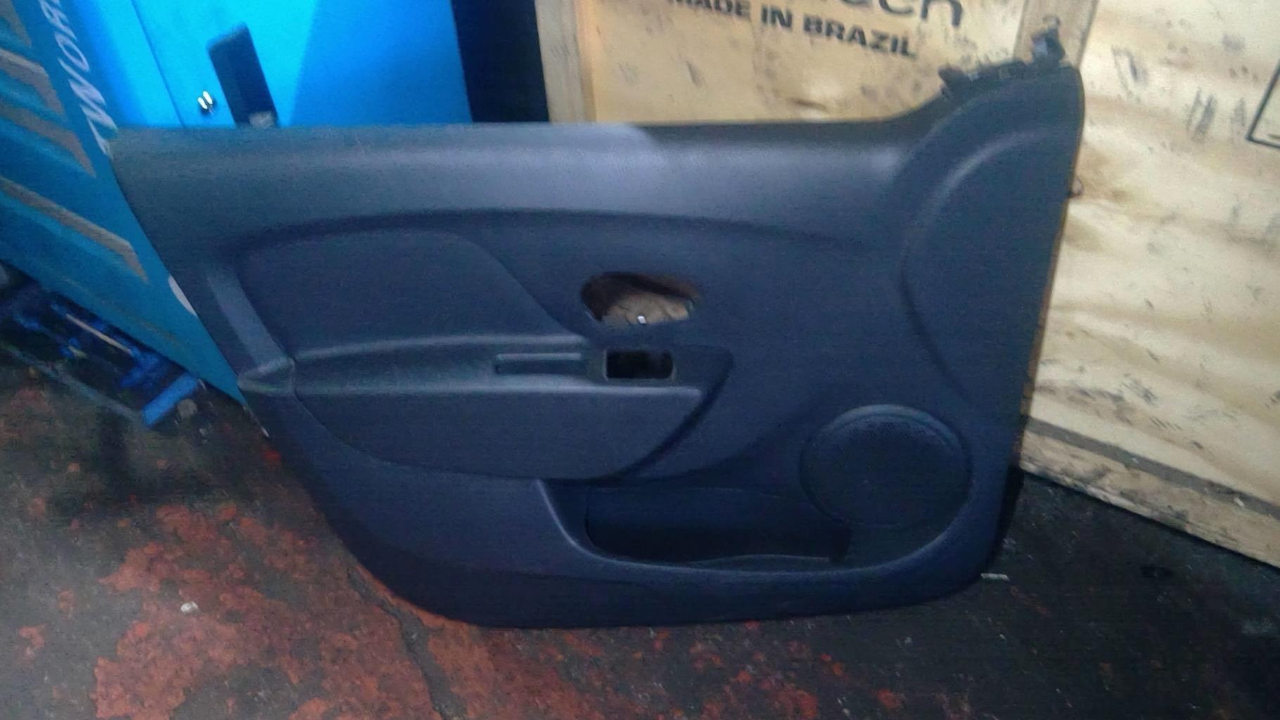 Panneau de porte avant gauche DACIA LOGAN 2 PHASE 2 Diesel - 1