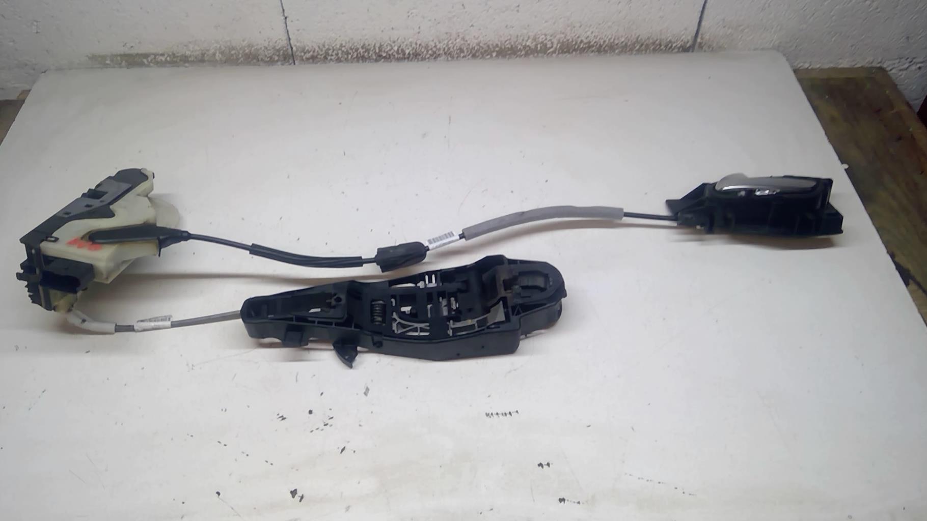 Serrure avant gauche CITROEN C4 2 PHASE 1 Diesel - 1