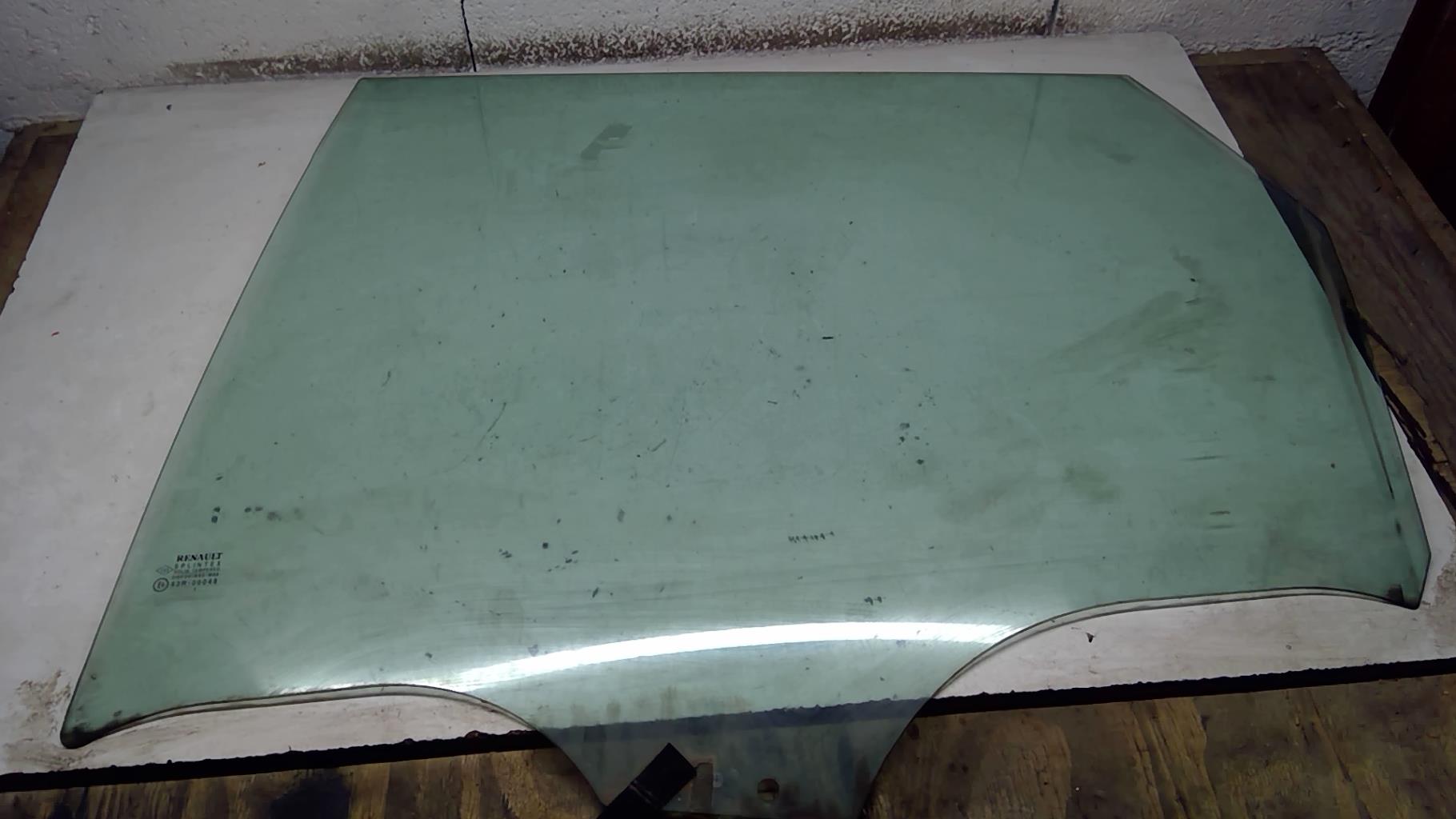 Vitre arriere gauche RENAULT SCENIC 2 PHASE 2 Diesel - 1