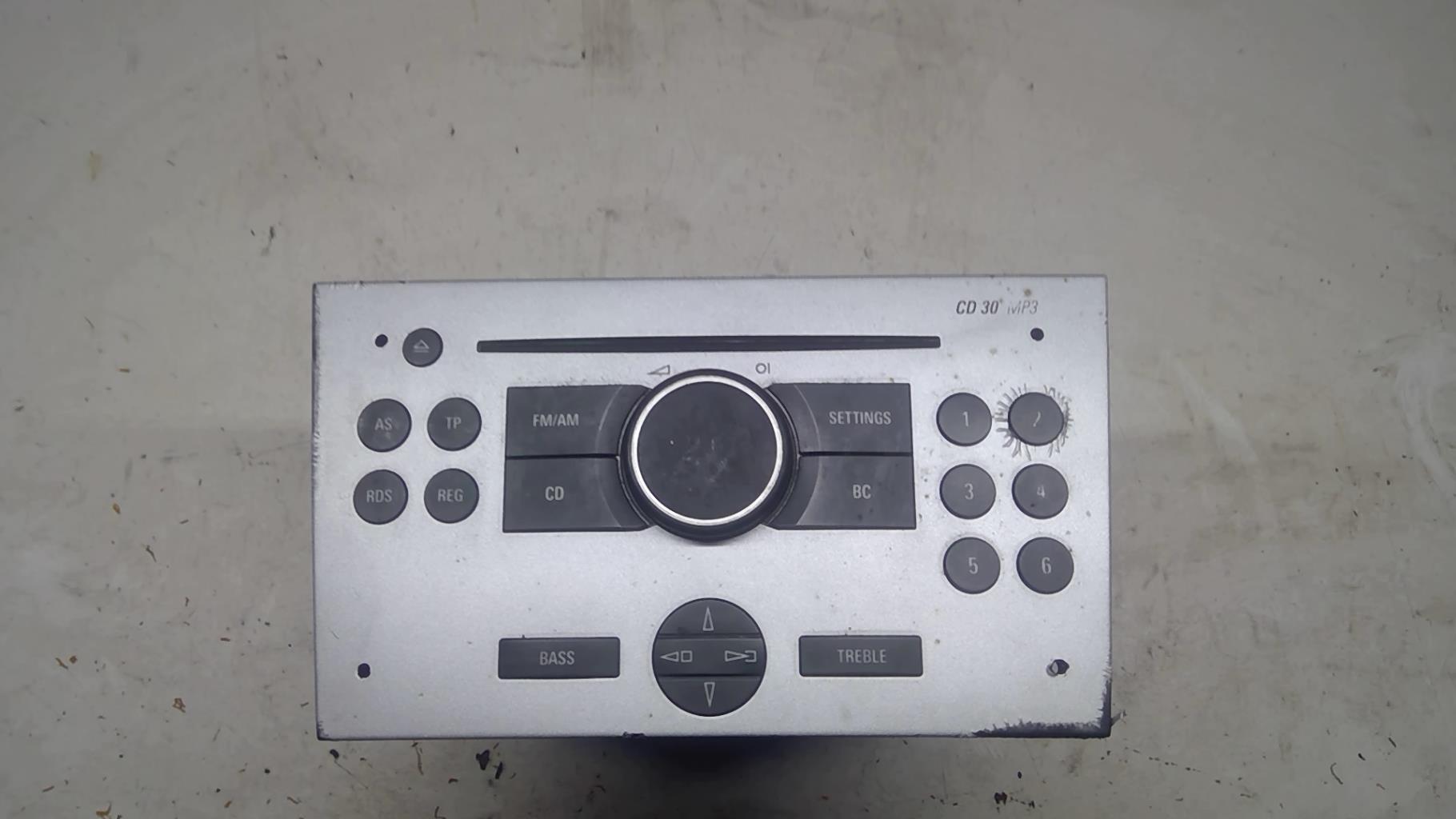 Autoradio d'origine OPEL CORSA C PHASE 2 Diesel - 1