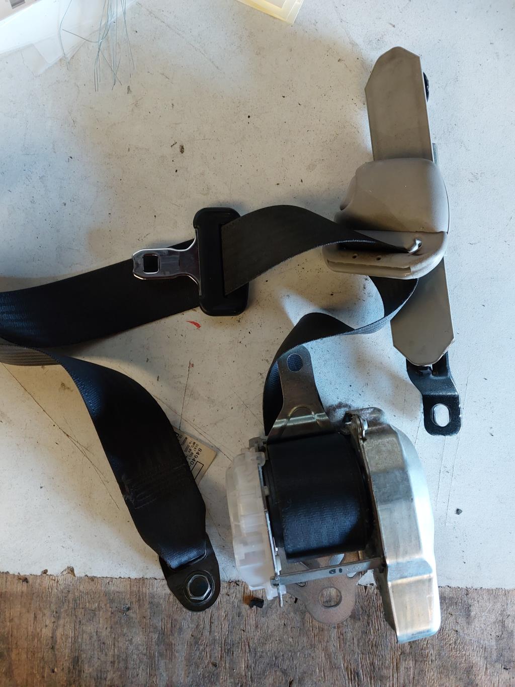 Ceinture avant gauche SUZUKI SWIFT 3 Diesel - 1