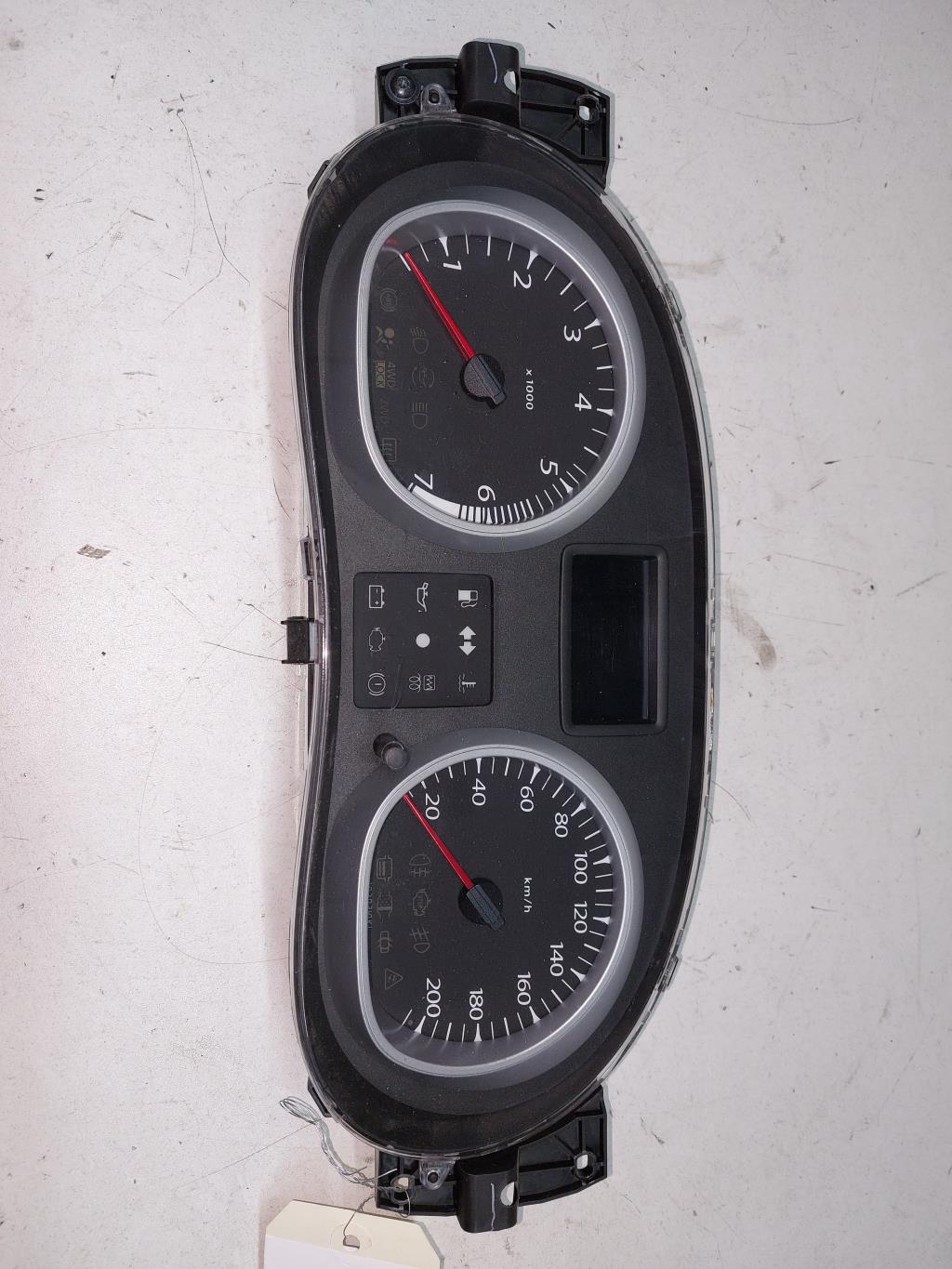 Compteur DACIA DUSTER 1 PHASE 1 Diesel - 1