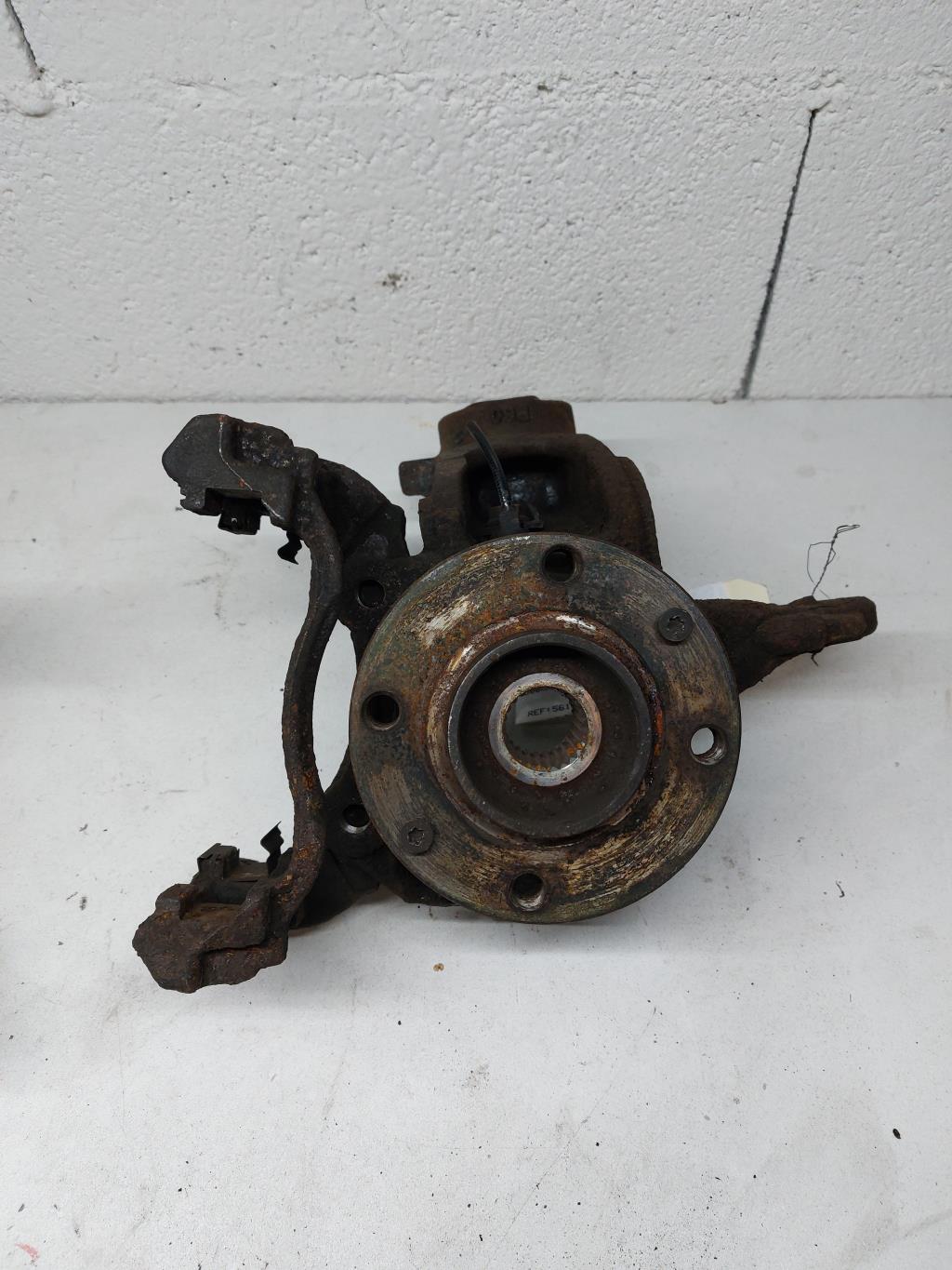 Moyeu avant gauche CITROEN C2 PHASE 1 Diesel - 1