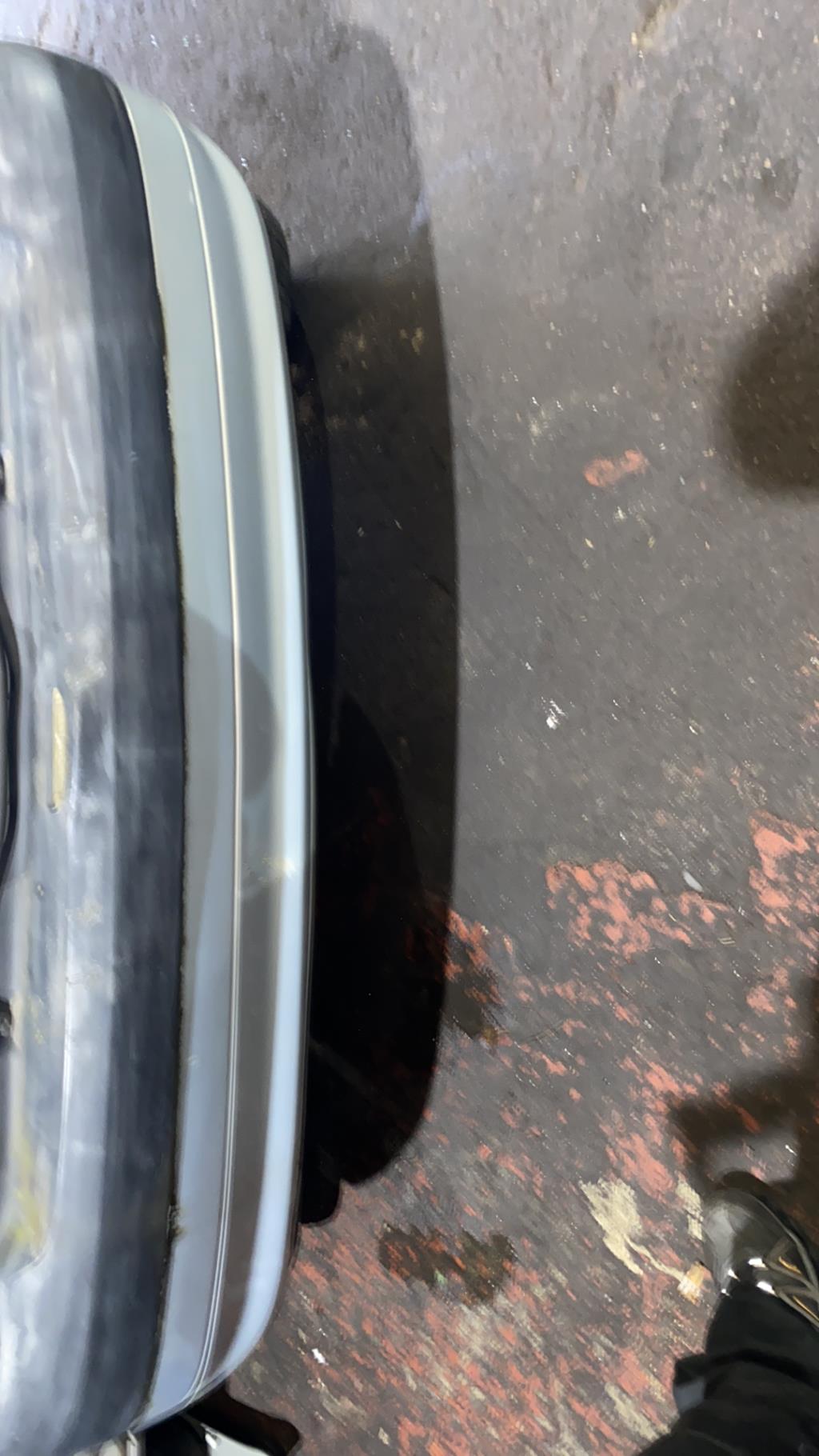Pare choc arriere RENAULT CLIO 2 PHASE 2 Diesel - 1