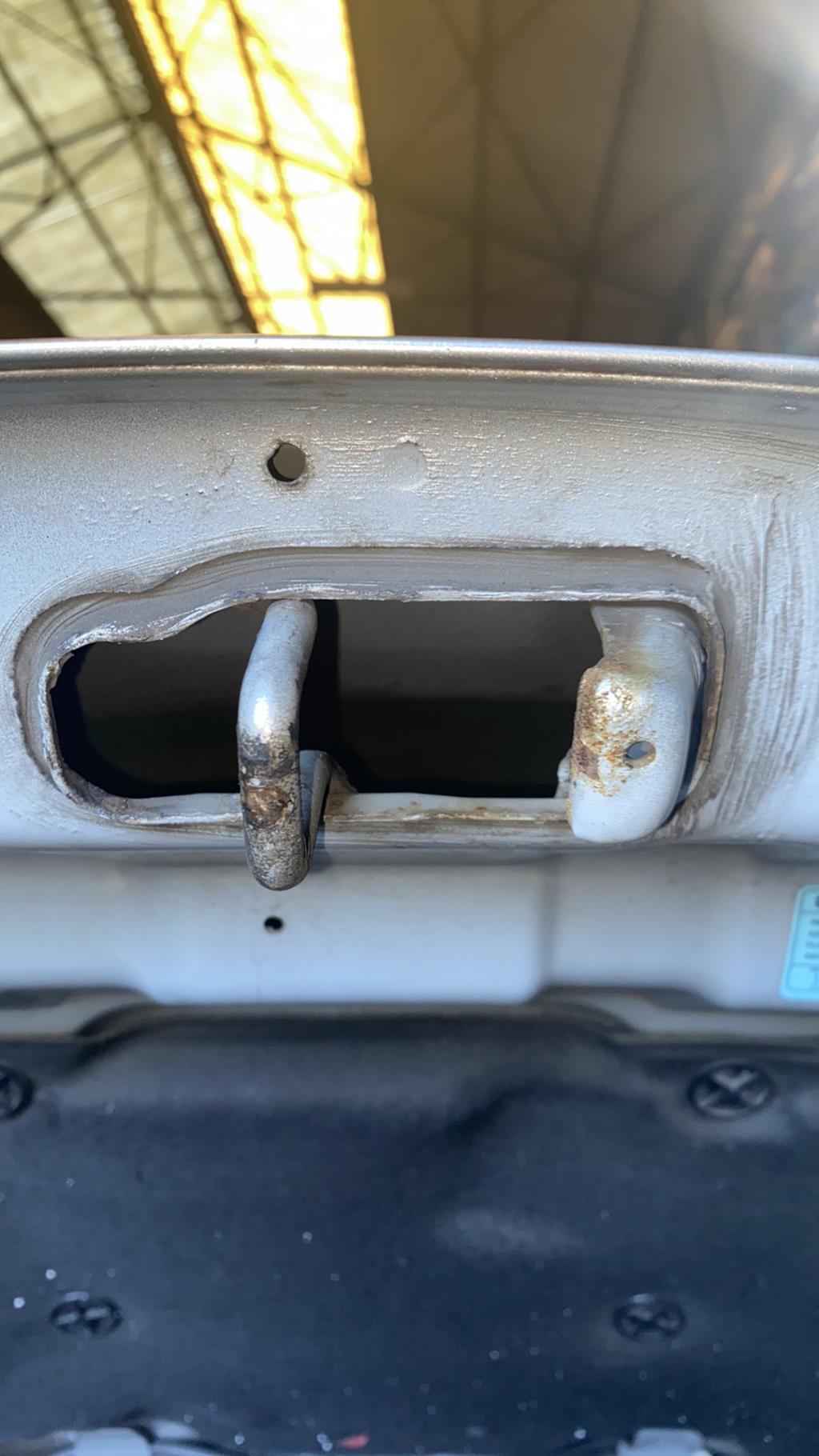Serrure de capot NISSAN MICRA 3 PHASE 2 Diesel - 1