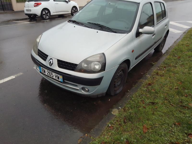 Pompe à carburant RENAULT CLIO 2 PHASE 2 Diesel - 1
