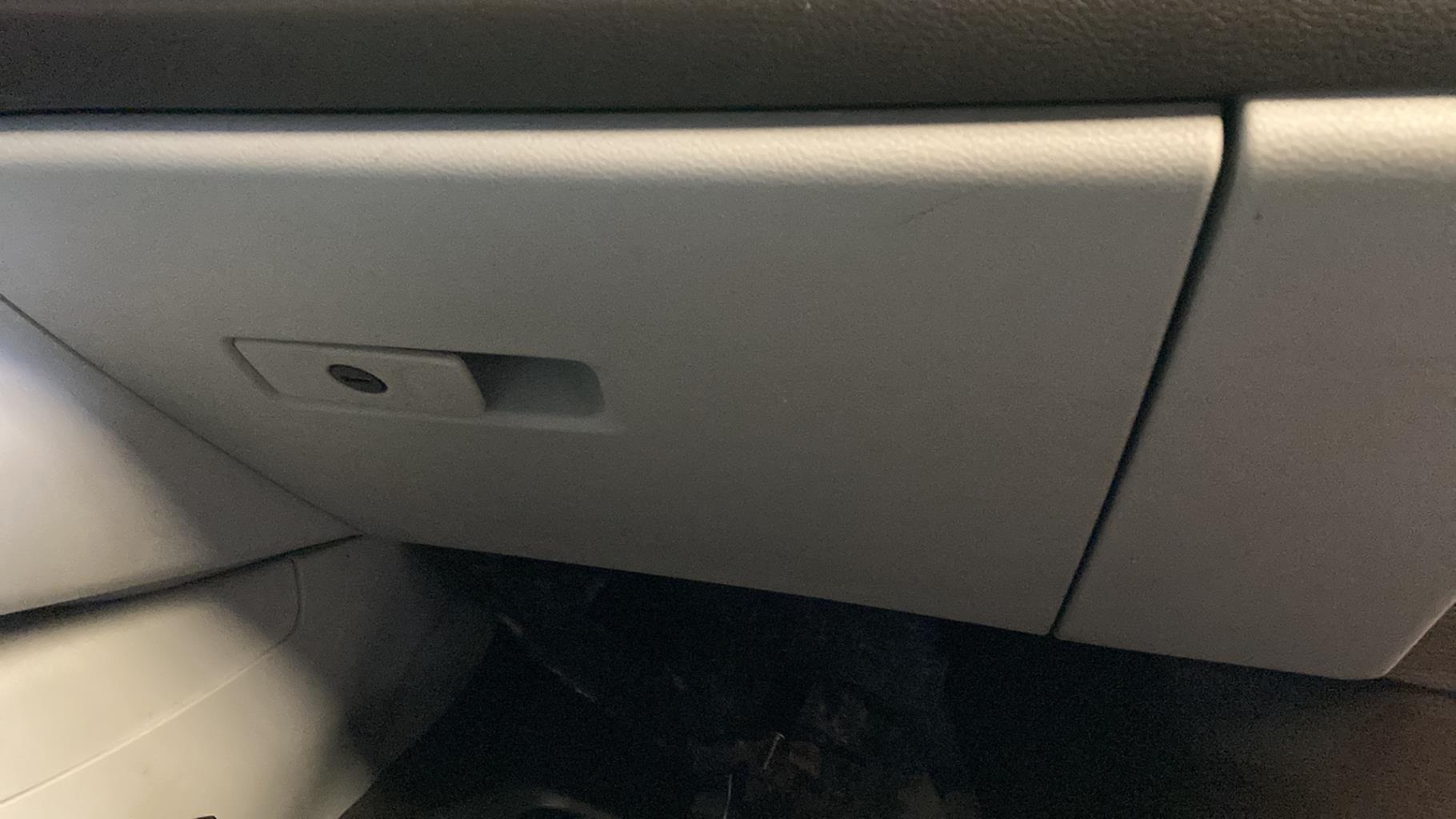 Boite a gants JEEP RENEGADE PHASE 1 Essence - 1