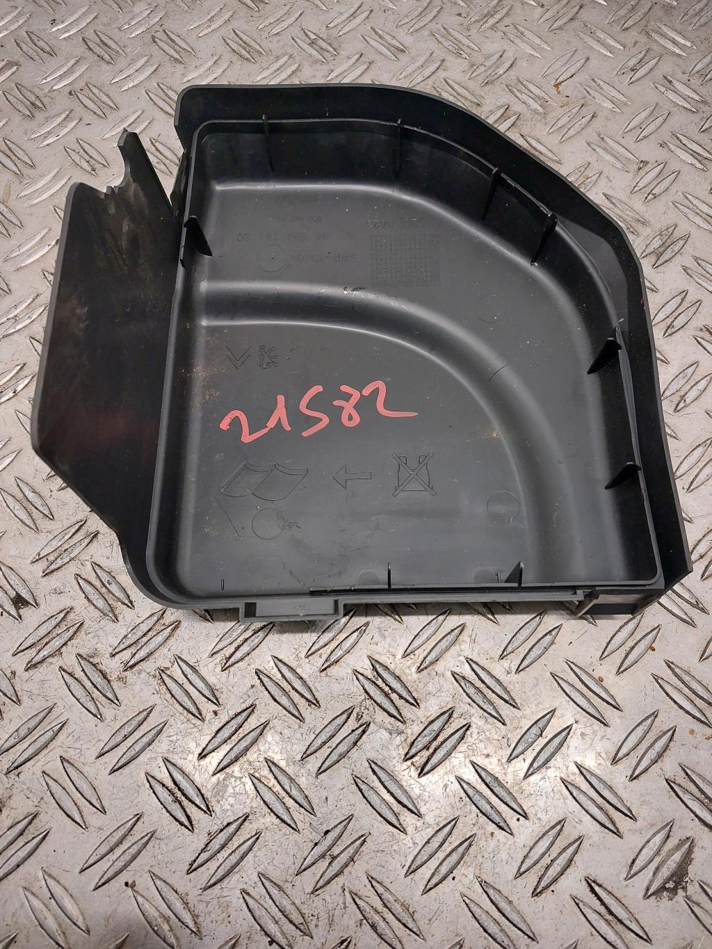 Cache batterie PEUGEOT 308 1 PHASE 1 Diesel - 1