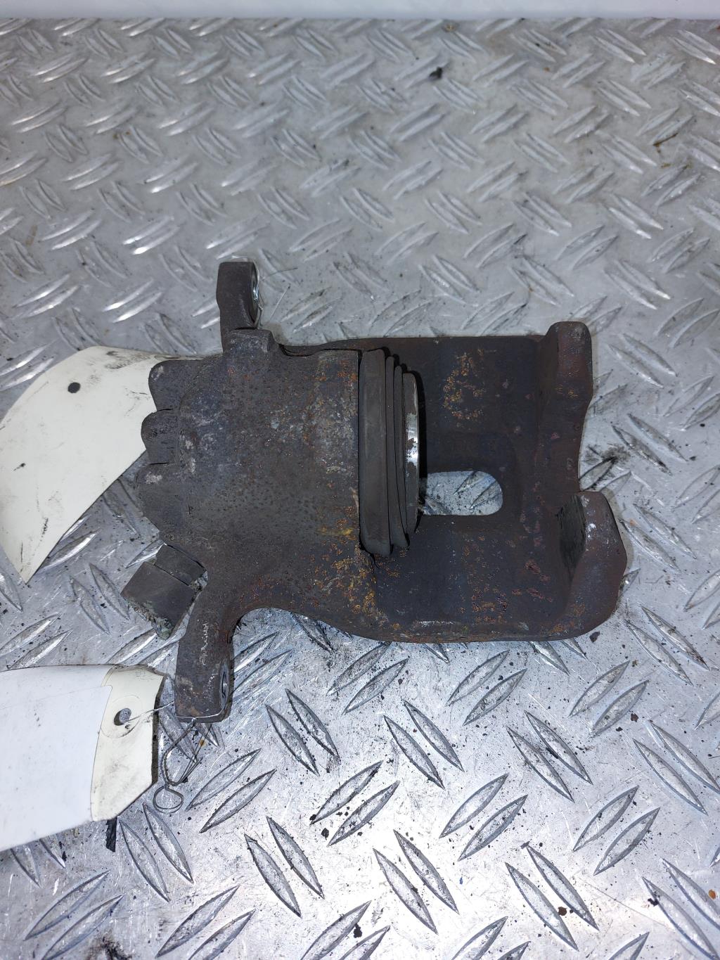 Etrier avant gauche (freinage) CITROEN C4  - 1