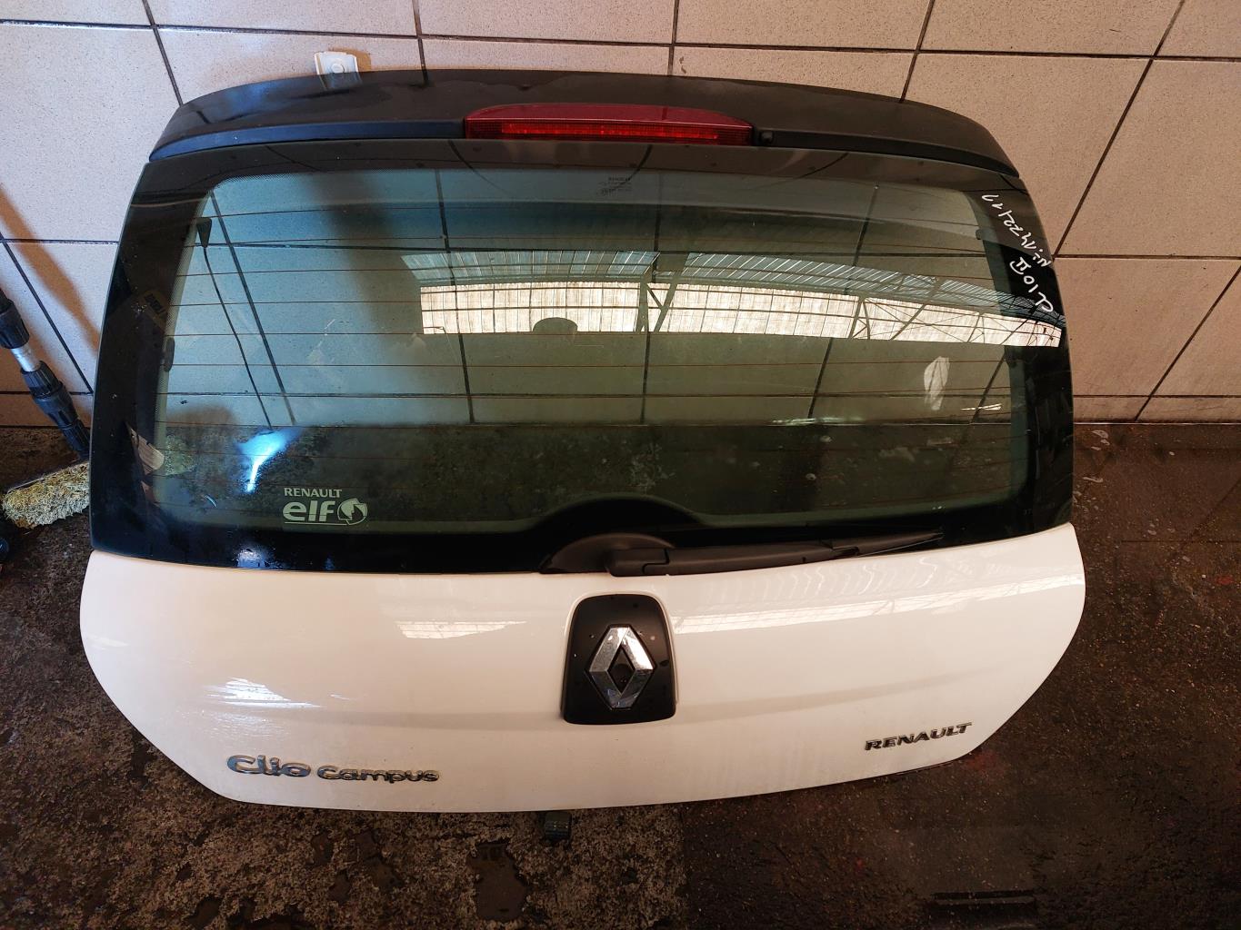 Malle/Hayon arriere RENAULT CLIO 2 CAMPUS  - 1