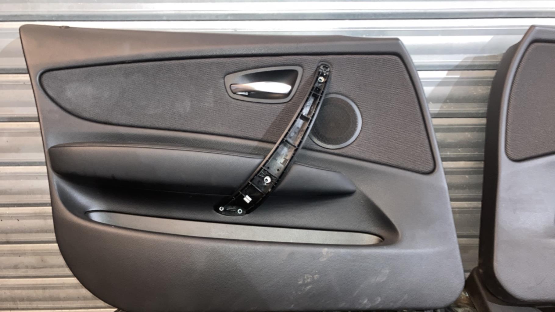 Panneau de porte avant gauche BMW SERIE 1 E87 PHASE 2 Diesel - 1