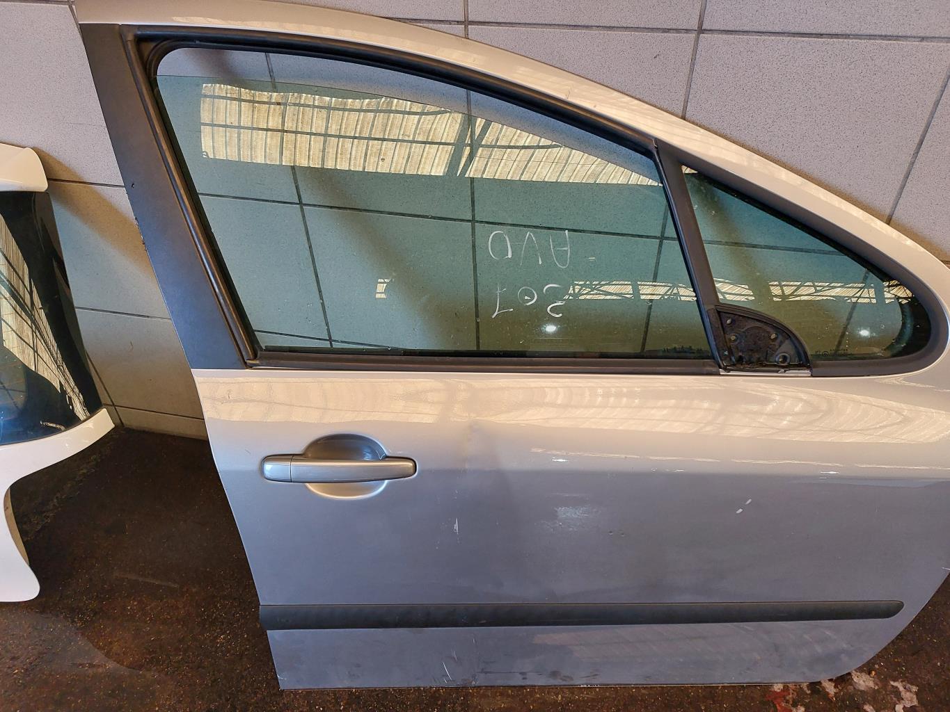 Porte avant droit PEUGEOT 307  - 1