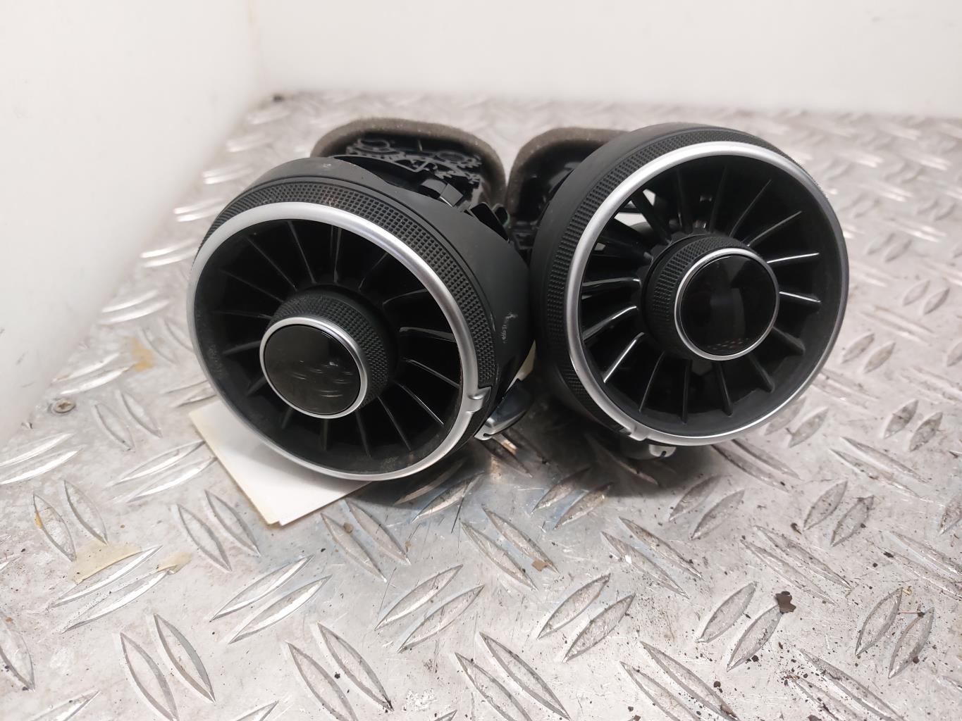 Aerateur tableau de bord AUDI TT 3 COUPE PHASE 1 Essence - 1