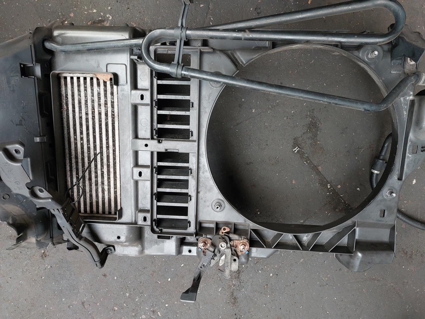 Support radiateur PEUGEOT 407 PHASE 2 Diesel - 1