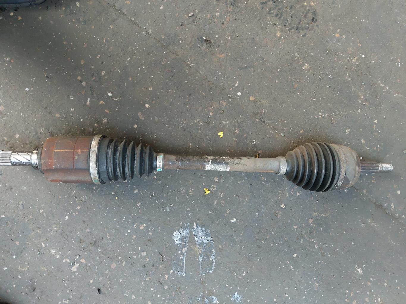 Cardan gauche (transmission) DACIA DUSTER 1 PHASE 1 Diesel - 1