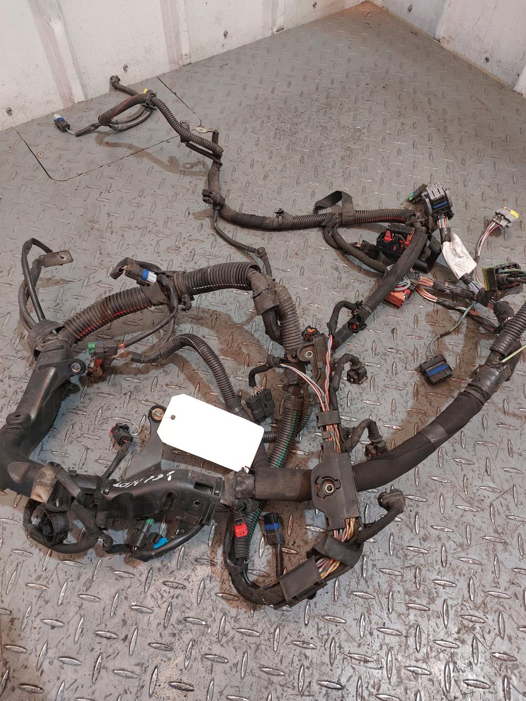Faisceau moteur PEUGEOT 208  - 1