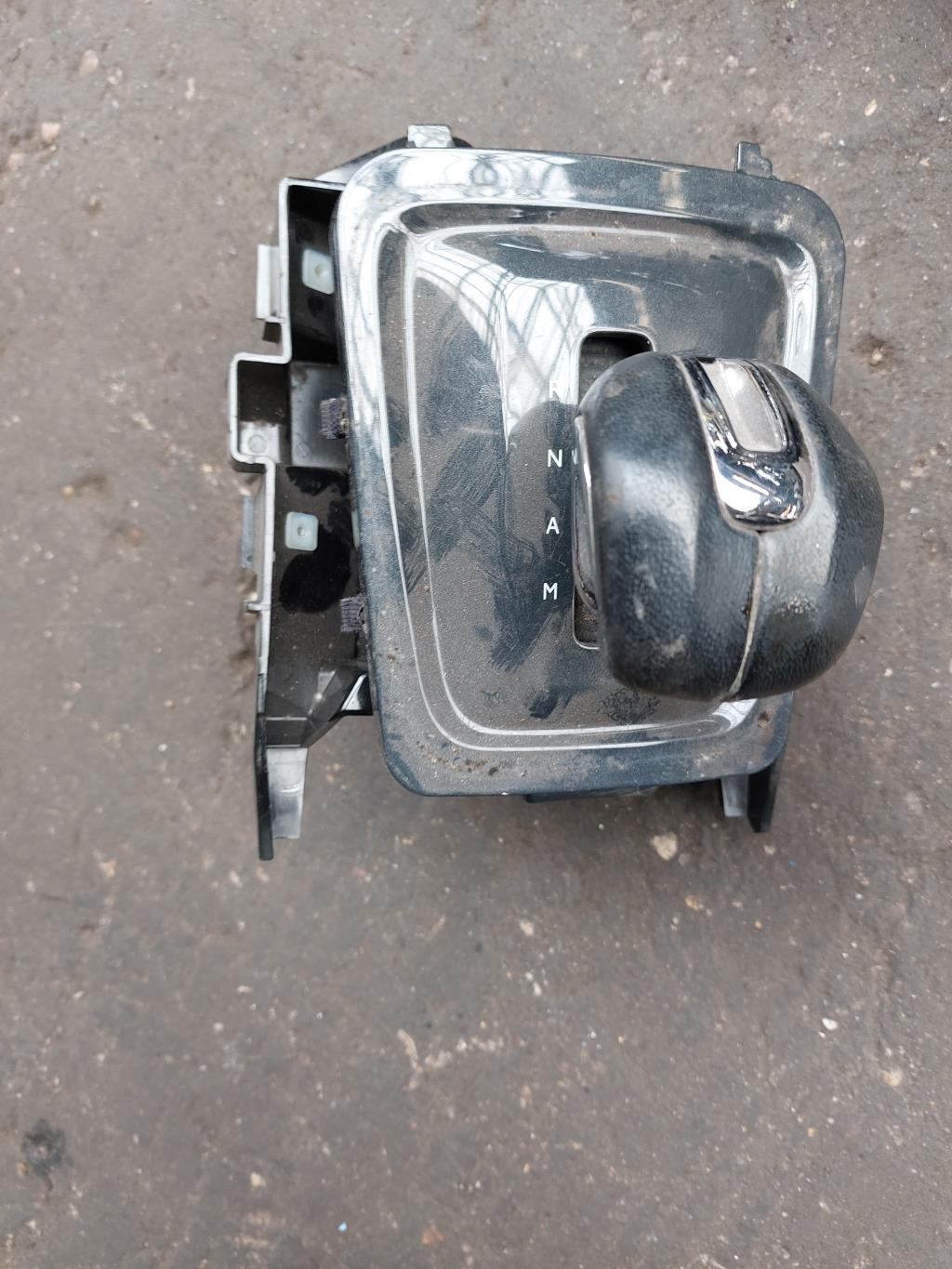 Levier de vitesses PEUGEOT 3008 1 PHASE 1 Diesel/Hybride - 1