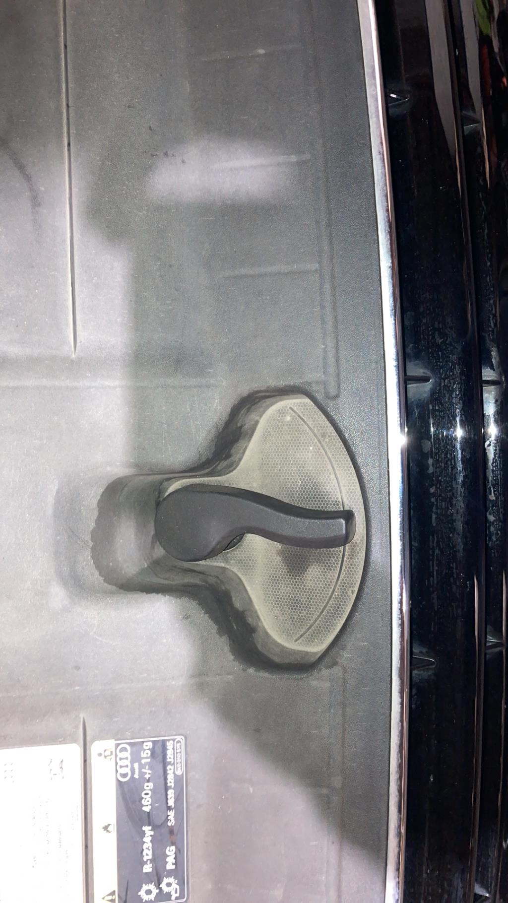 Serrure de capot AUDI TT 3 COUPE PHASE 1 Essence - 1