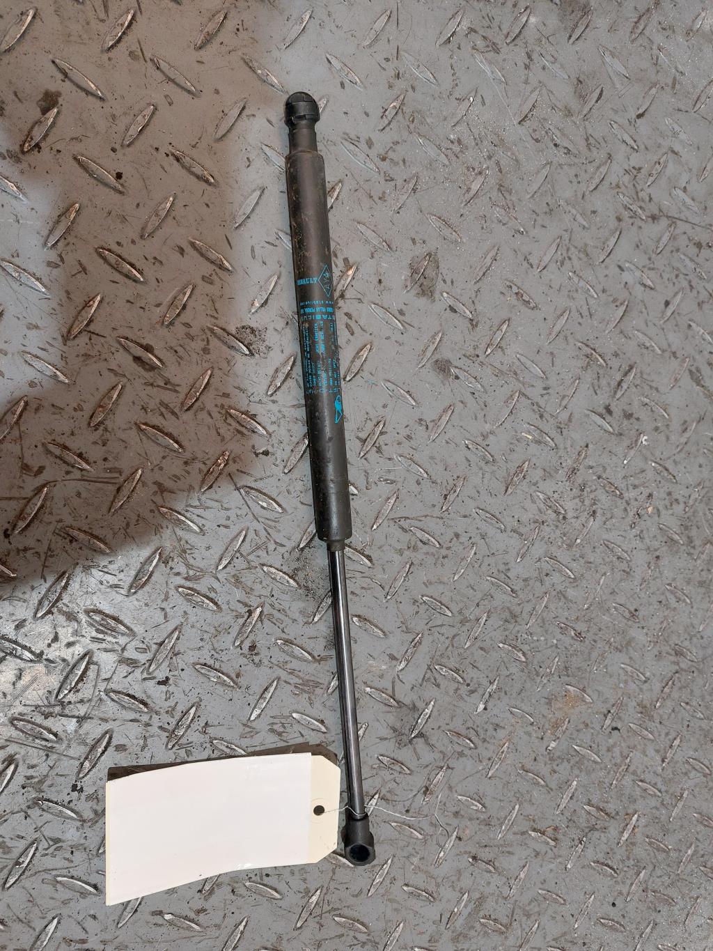 Verin de coffre RENAULT TWINGO 2  - 1