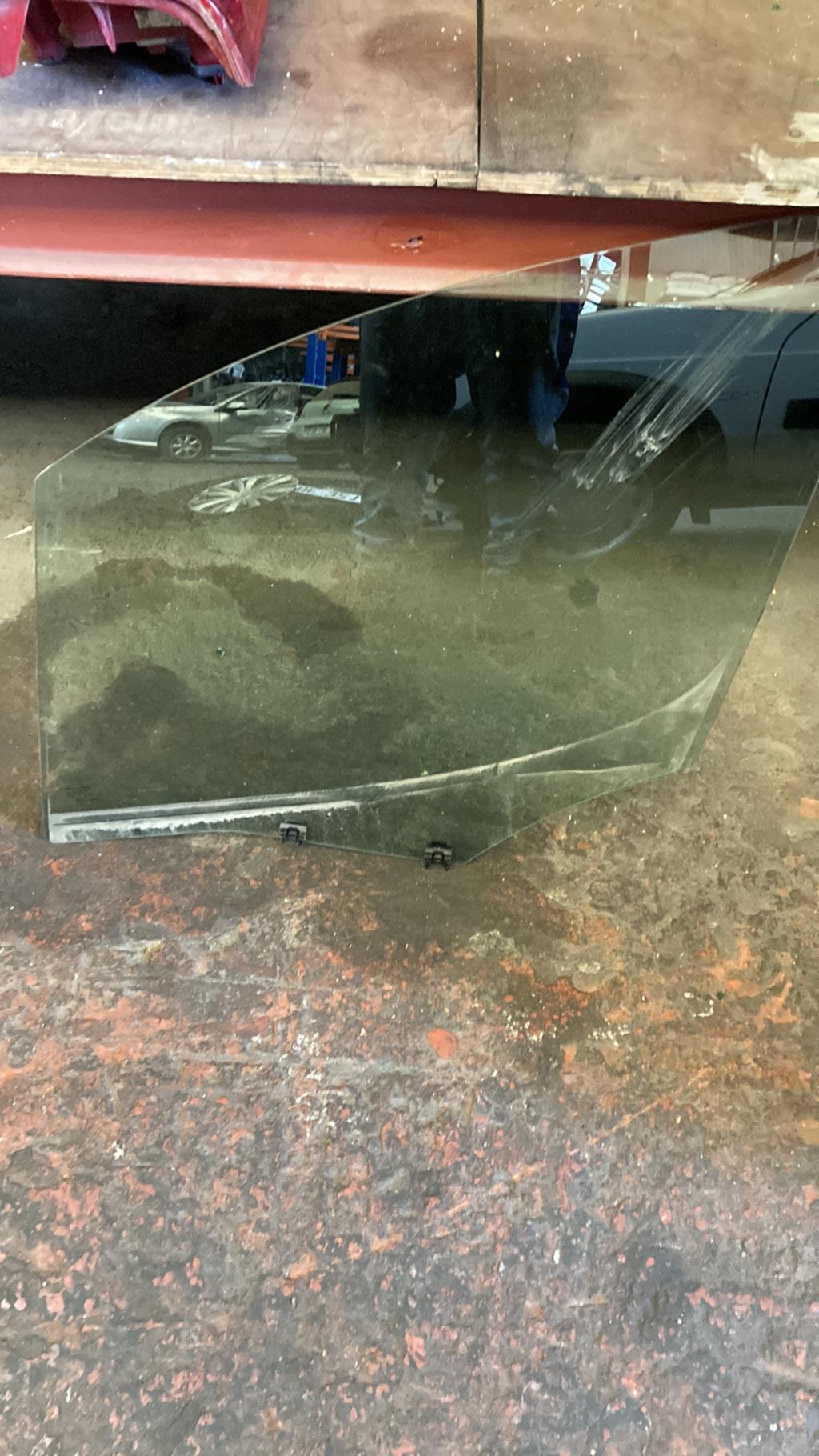 Vitre avant gauche CITROEN BERLINGO 2 PHASE 1 Diesel - 1