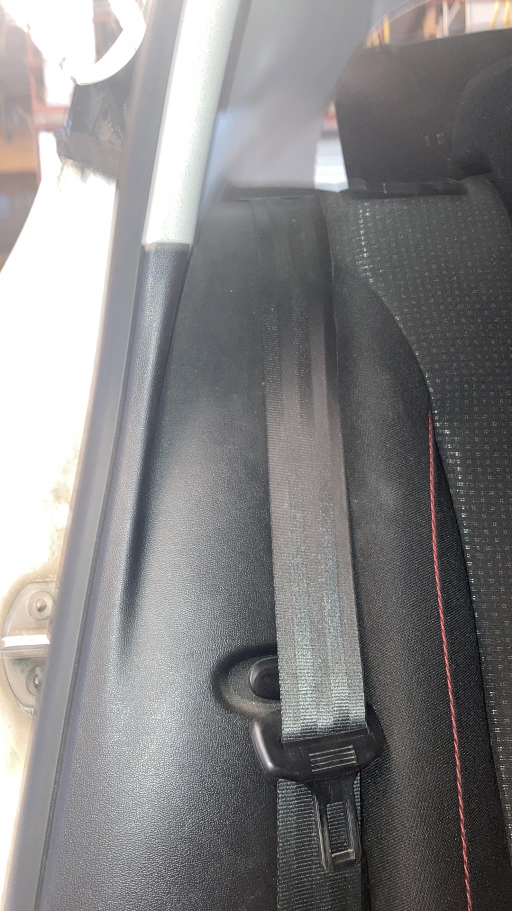 Ceinture arriere droit SEAT LEON 2 PHASE 2 Diesel - 1