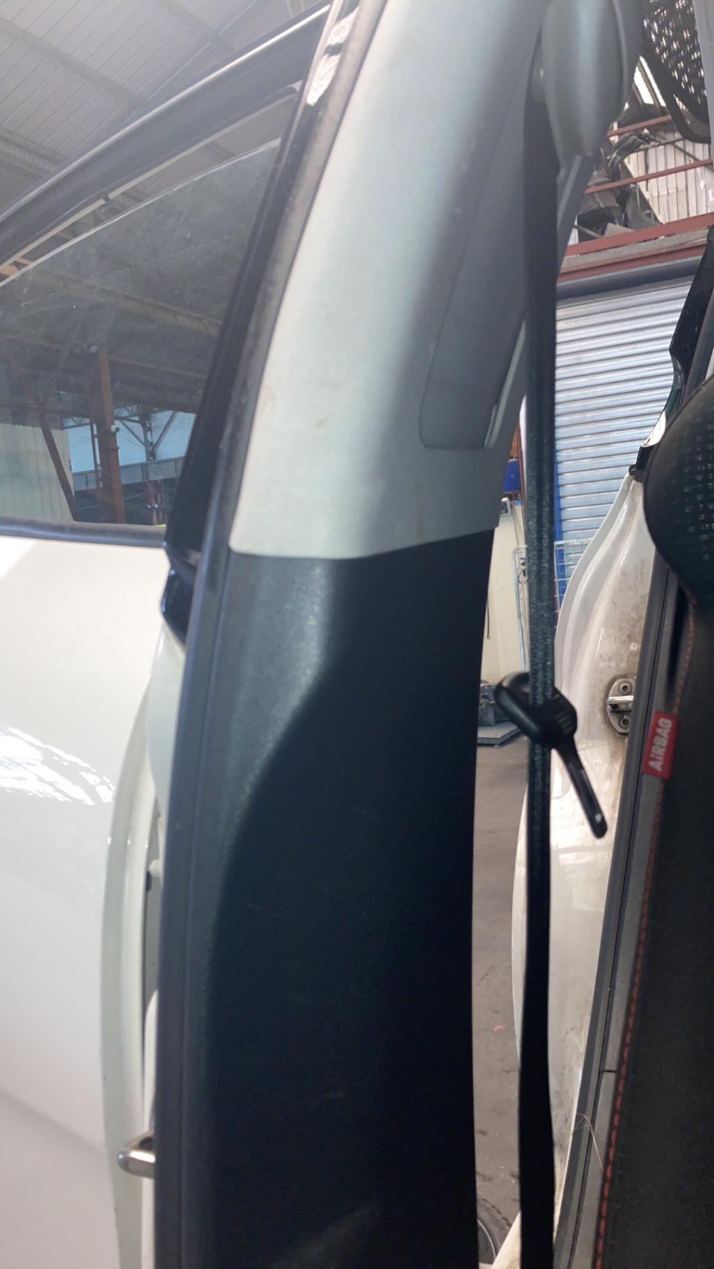 Ceinture avant droit SEAT LEON 2 PHASE 2 Diesel - 1