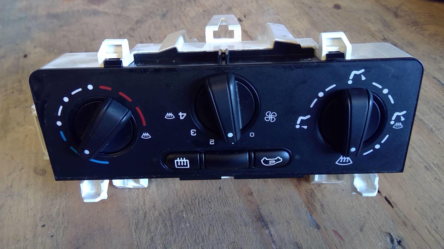 Commande chauffage CITROEN C3 1 PHASE 2 Diesel - 1