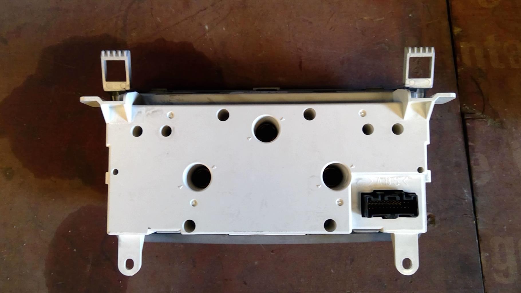 Commande chauffage MAZDA 3 1 PHASE 2 Diesel - 1