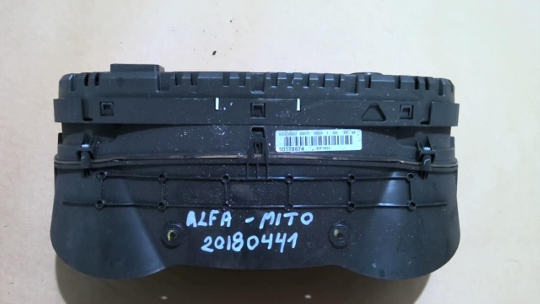 Compteur ALFA ROMEO MITO  - 1