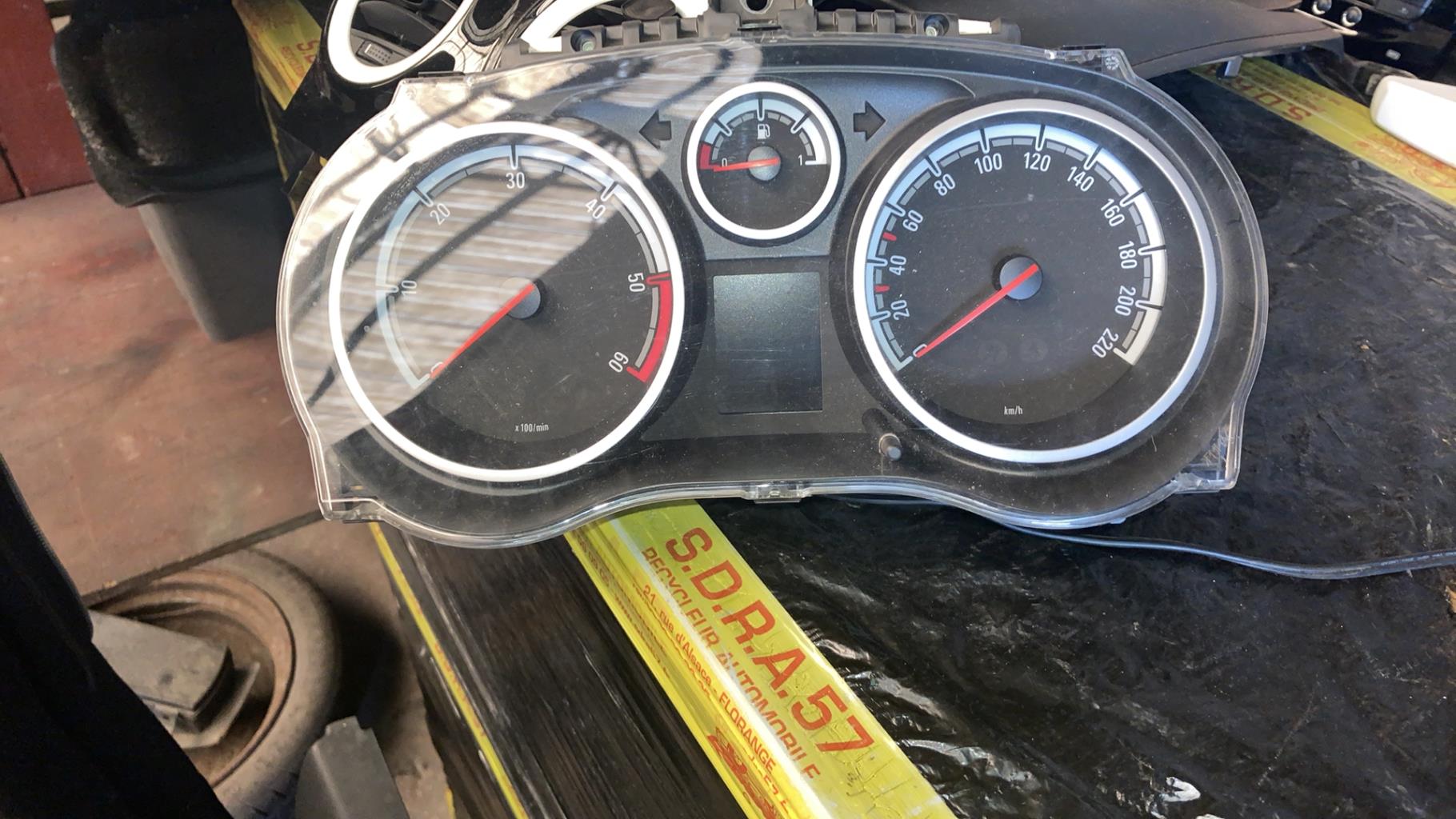 Compteur OPEL CORSA D PHASE 1 Diesel - 1