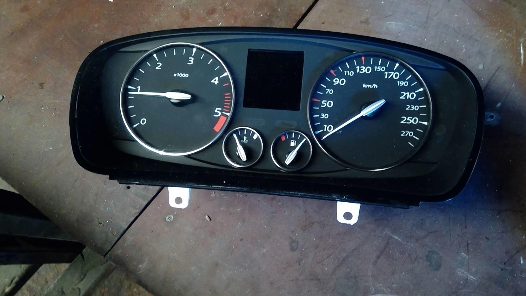 Compteur RENAULT LAGUNA 3 PHASE 1 Diesel - 1